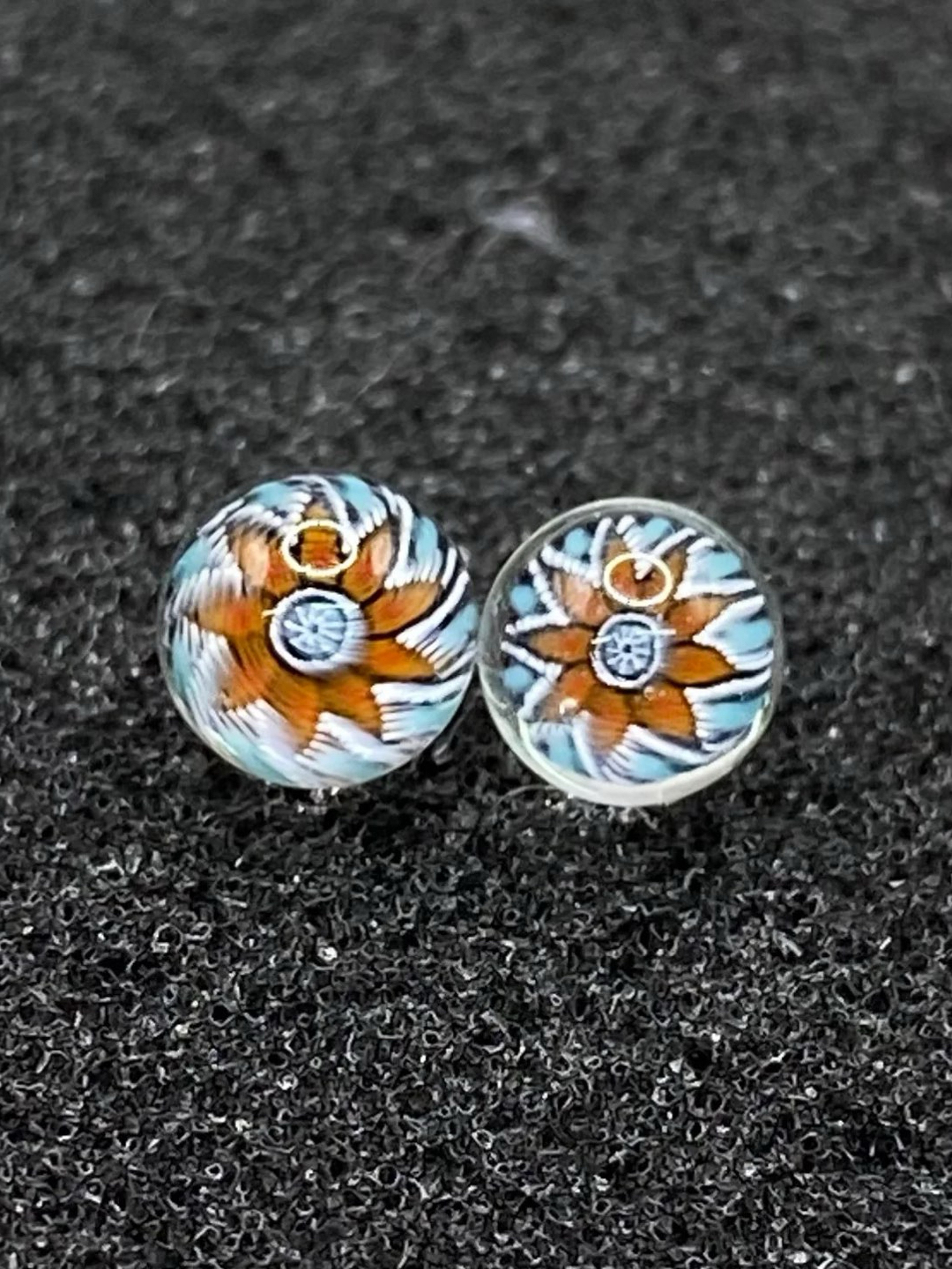 Artist Millie Terp Pearls by Steven H Glass – 2pc image 0