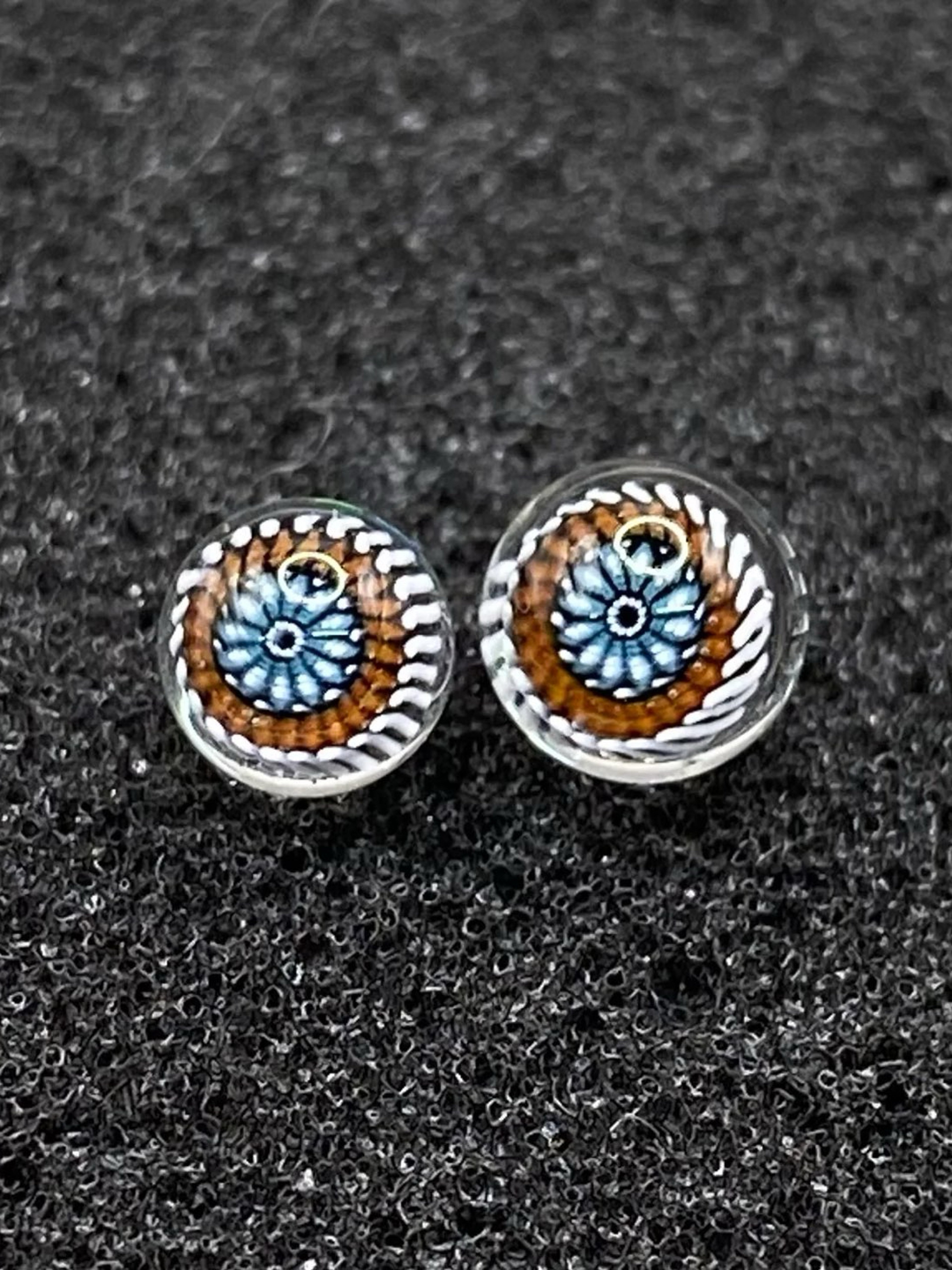 Artist Millie Terp Pearls by Steven H Glass – 2pc image 0