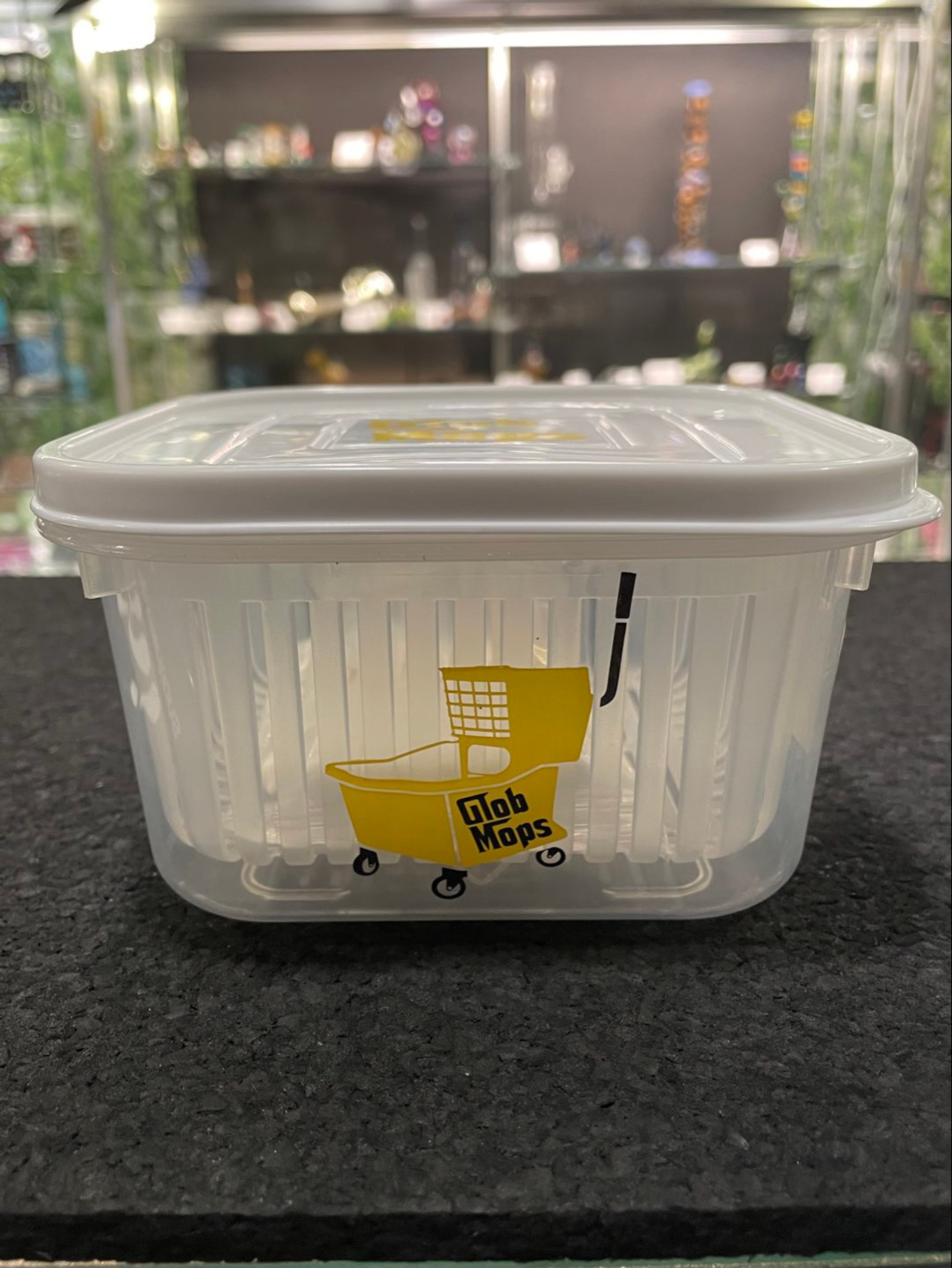 Preview pic of Glob Mops Dunk Tank Sq