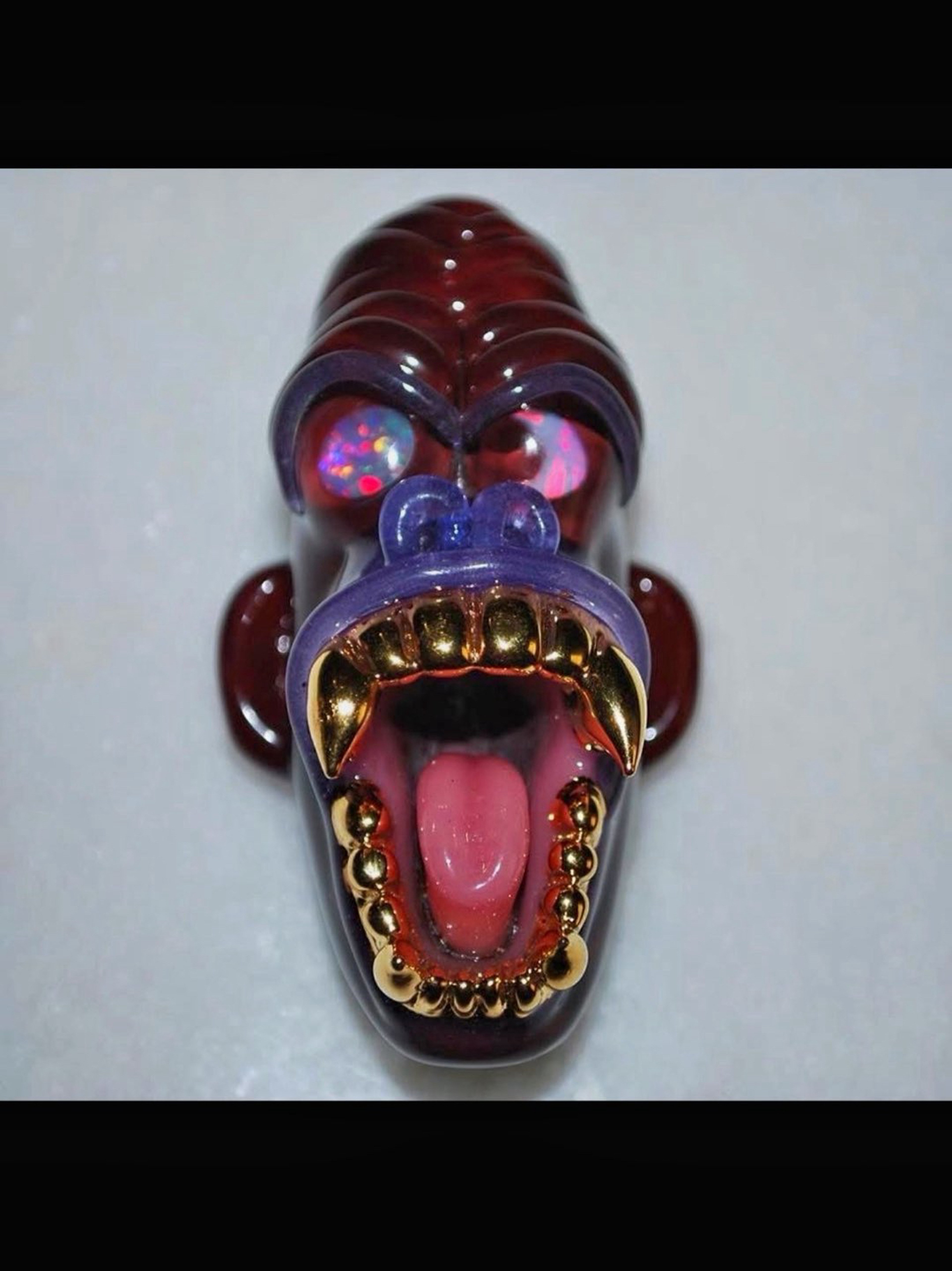 Firefly Gorilla Pendant (2017) – 14k Gold Teeth – Excellent Condition image 0