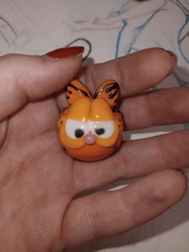 Preview pic of Garfield Pendy