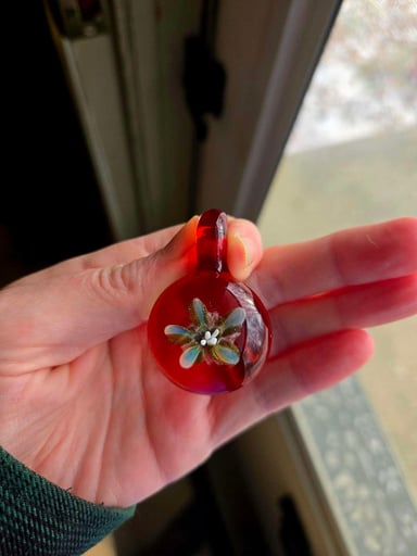 Preview pic of Implosion Pendant