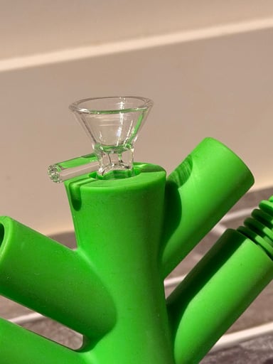 Preview pic of White Bowl Piece