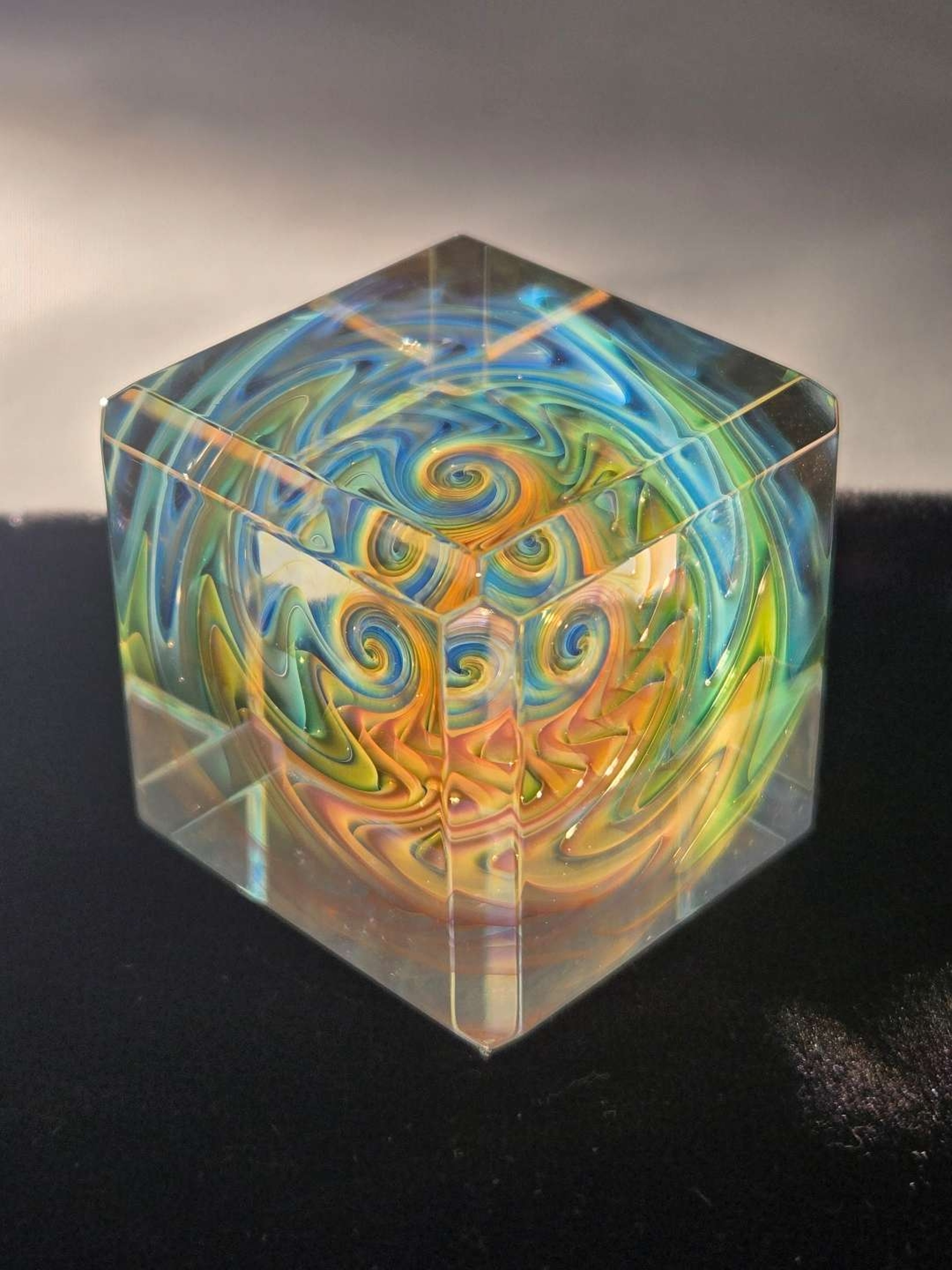 Hefe Glass Fumed and Faceted Cube image 0