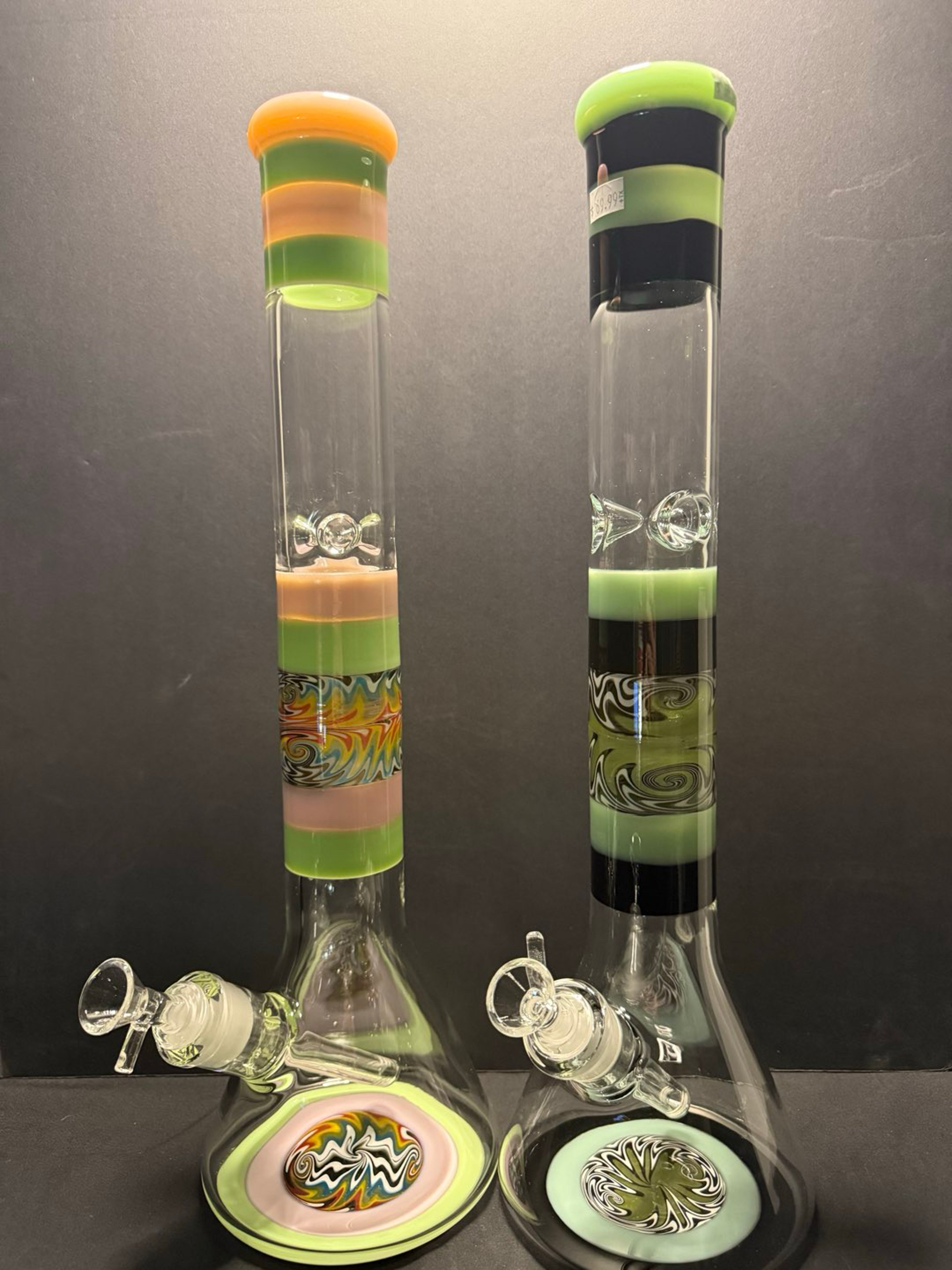 Preview pic of 18" BEAKER BONG WITH MULTI WORKED SECTIONS