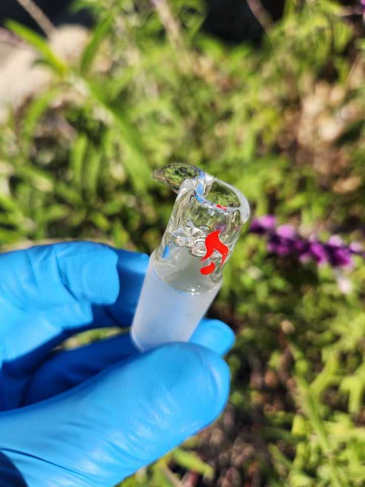 HITMAN GLASS 18mm Screen Slide... | Shop Slides on GlassPass