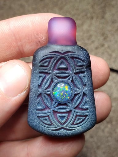 Preview pic of Custom made Glassmaze pendant