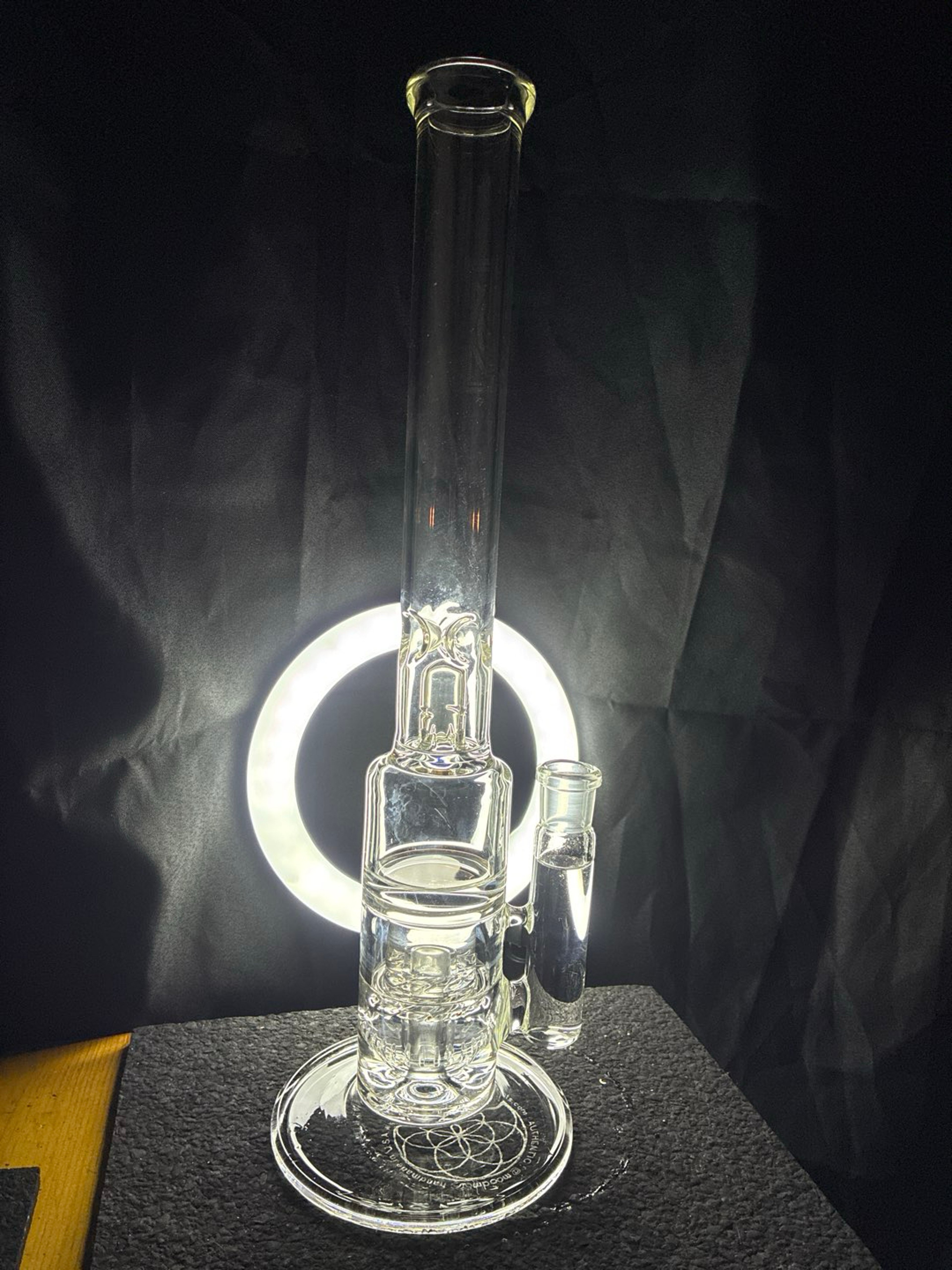 Preview pic of Licit