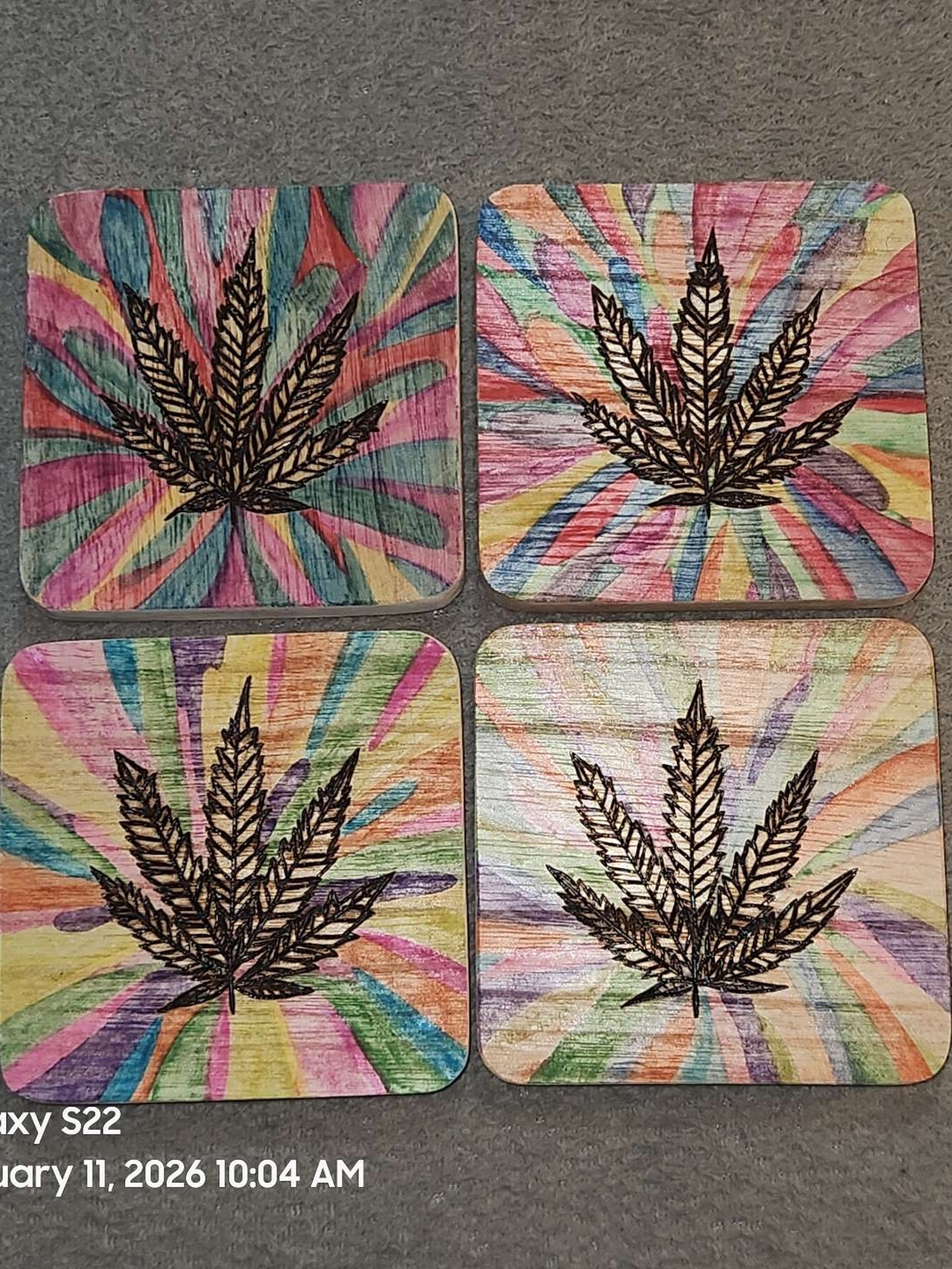Preview pic of Leaf tie dye coaster set