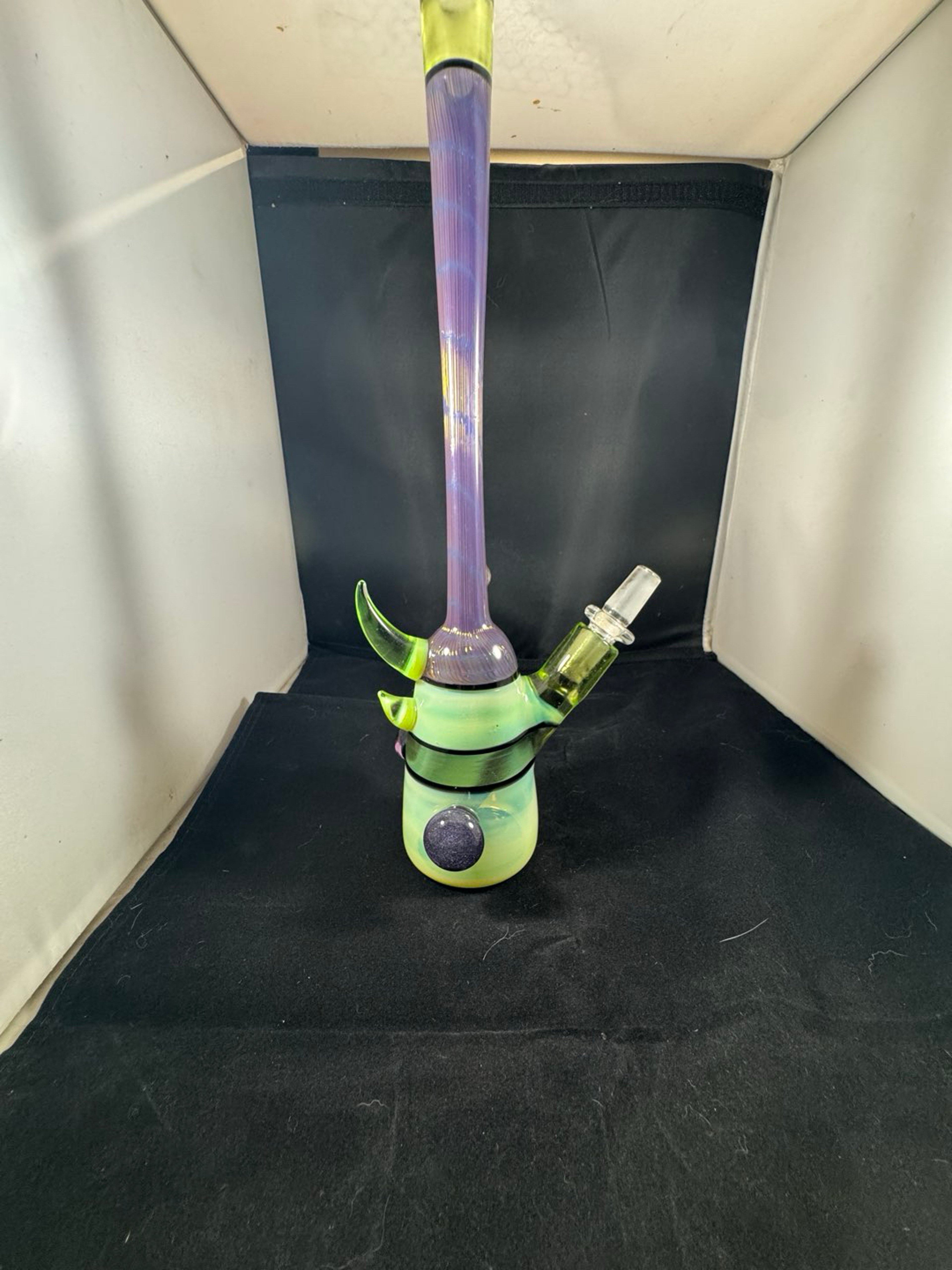 Preview pic of Dpark glass