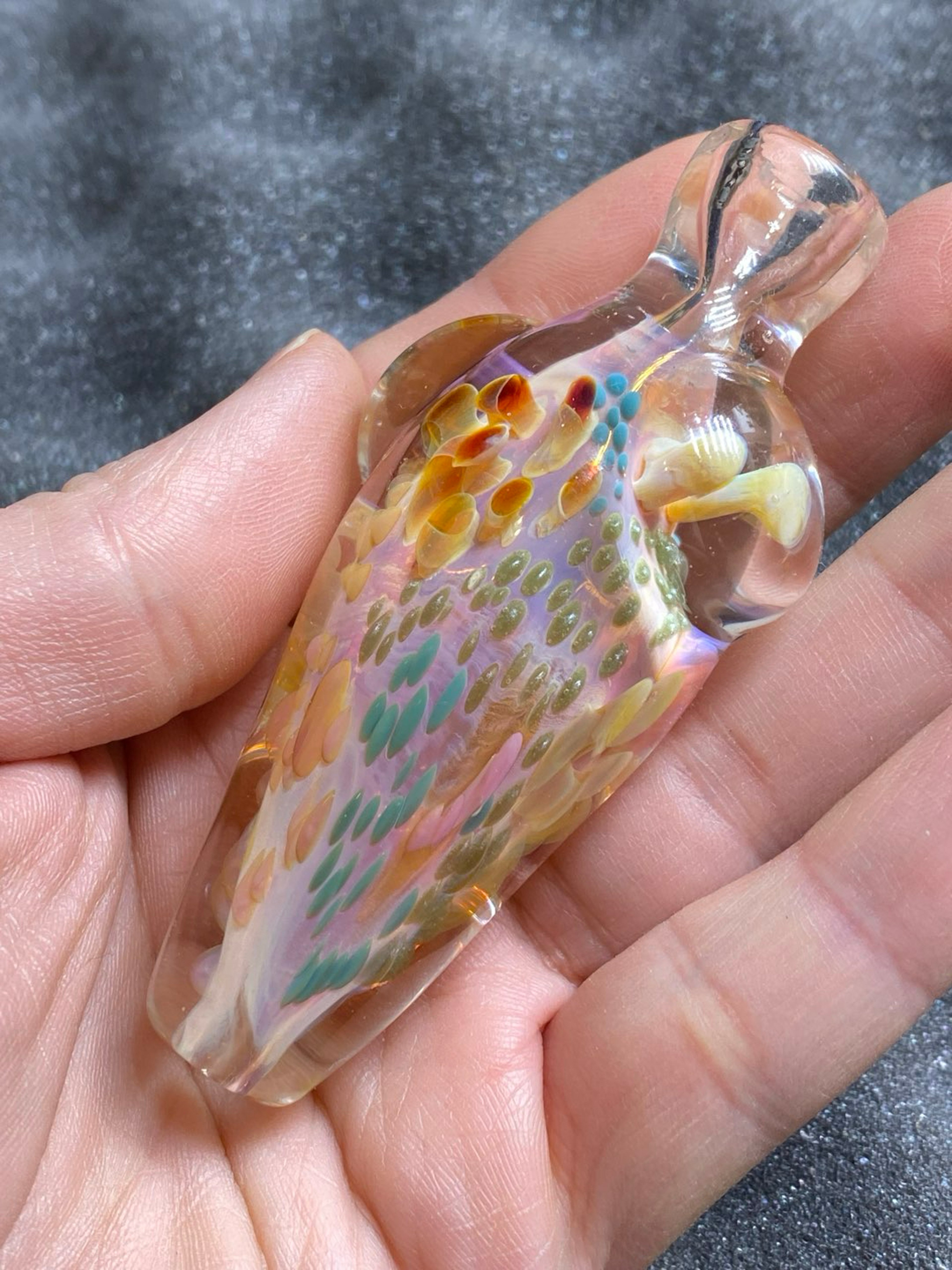 Preview pic of Various flushes of mushroms one hitter