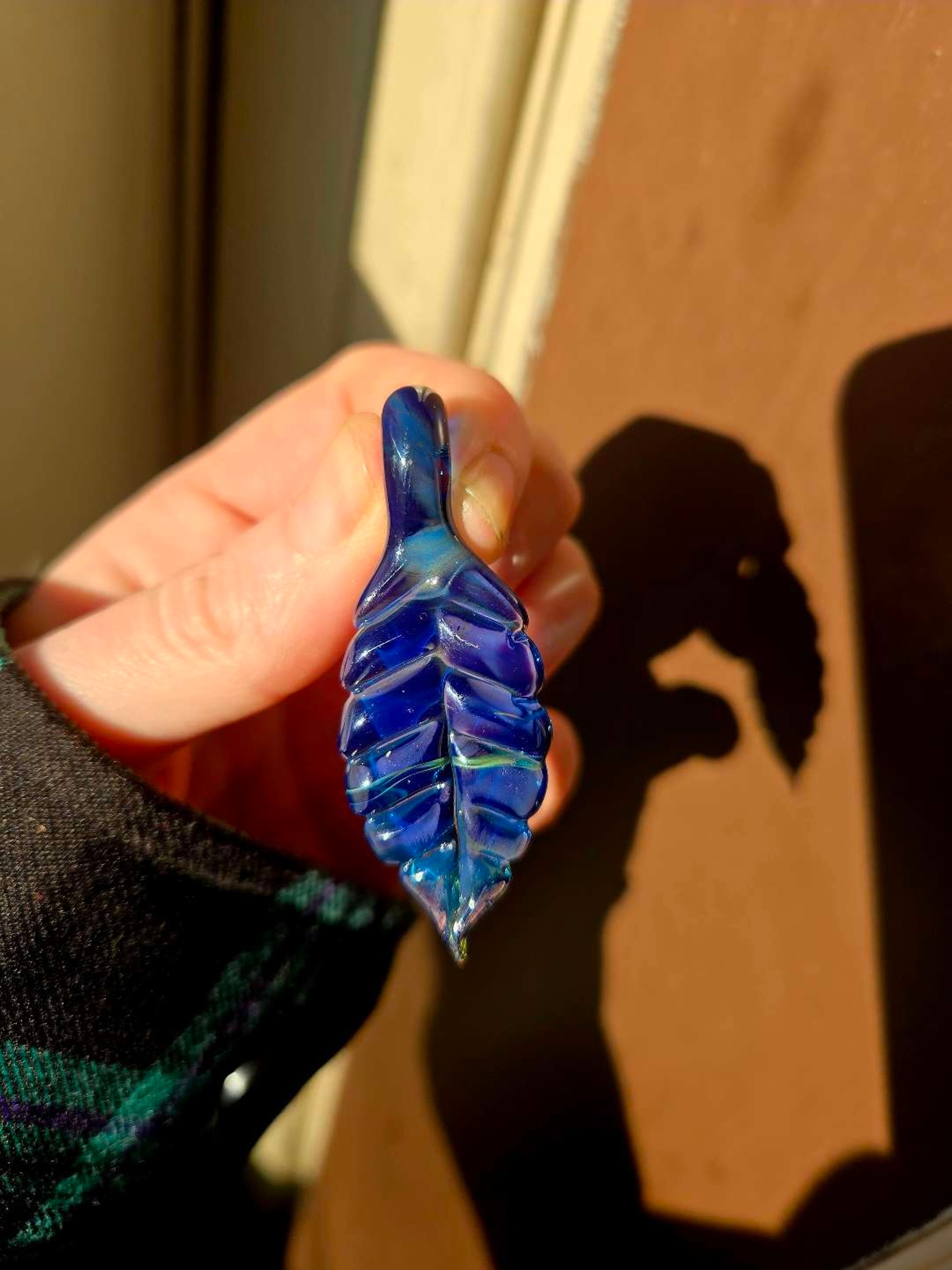 Irrid Leaf Pendant image 0