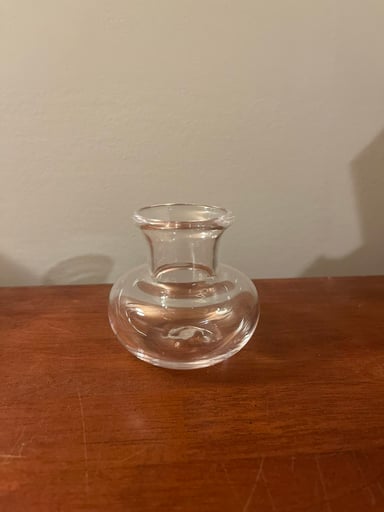 Preview pic of Thistle Vase