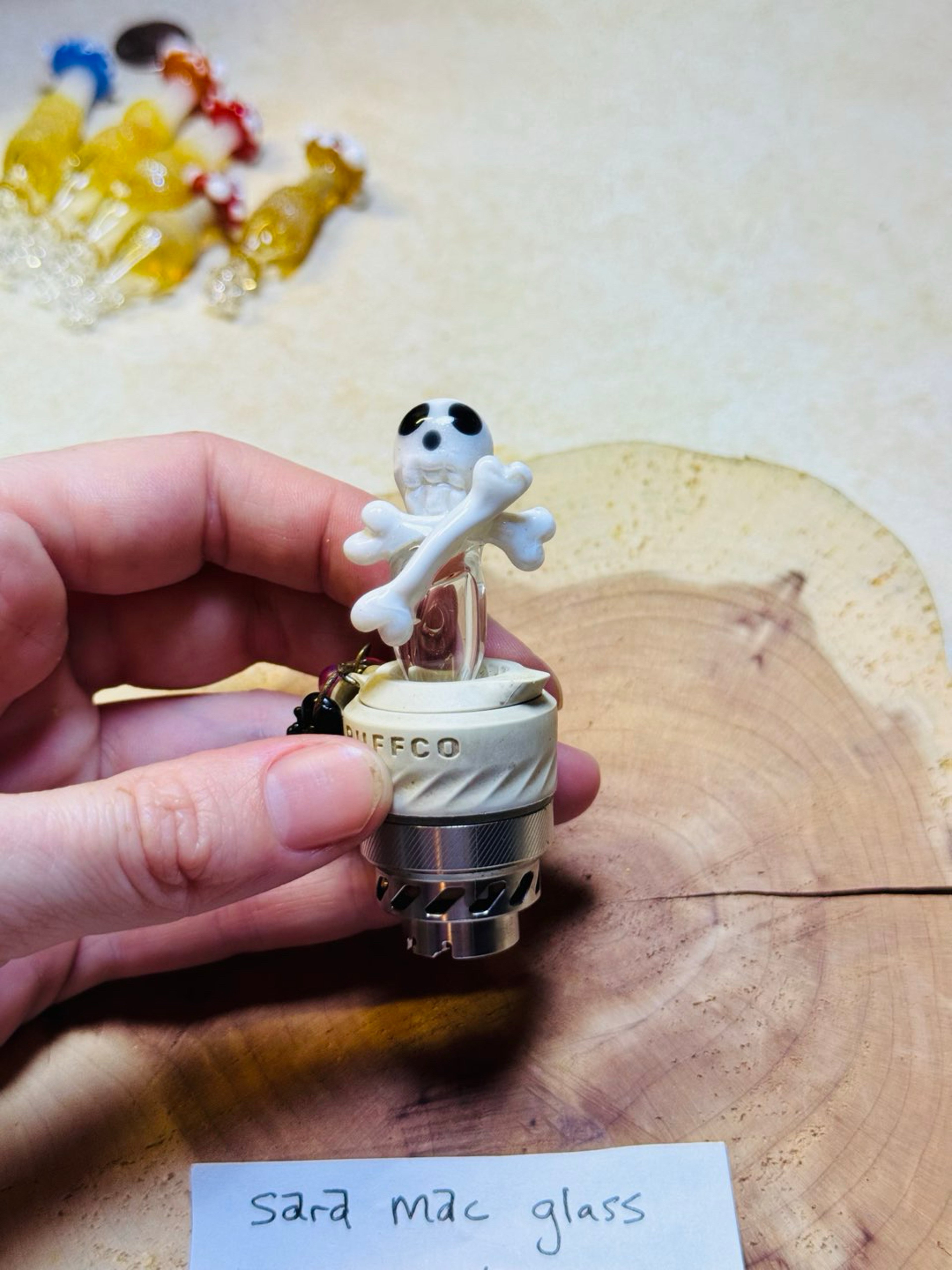 Preview pic of Skull / cross bone joystick 3DXL - fits puffco peak pro