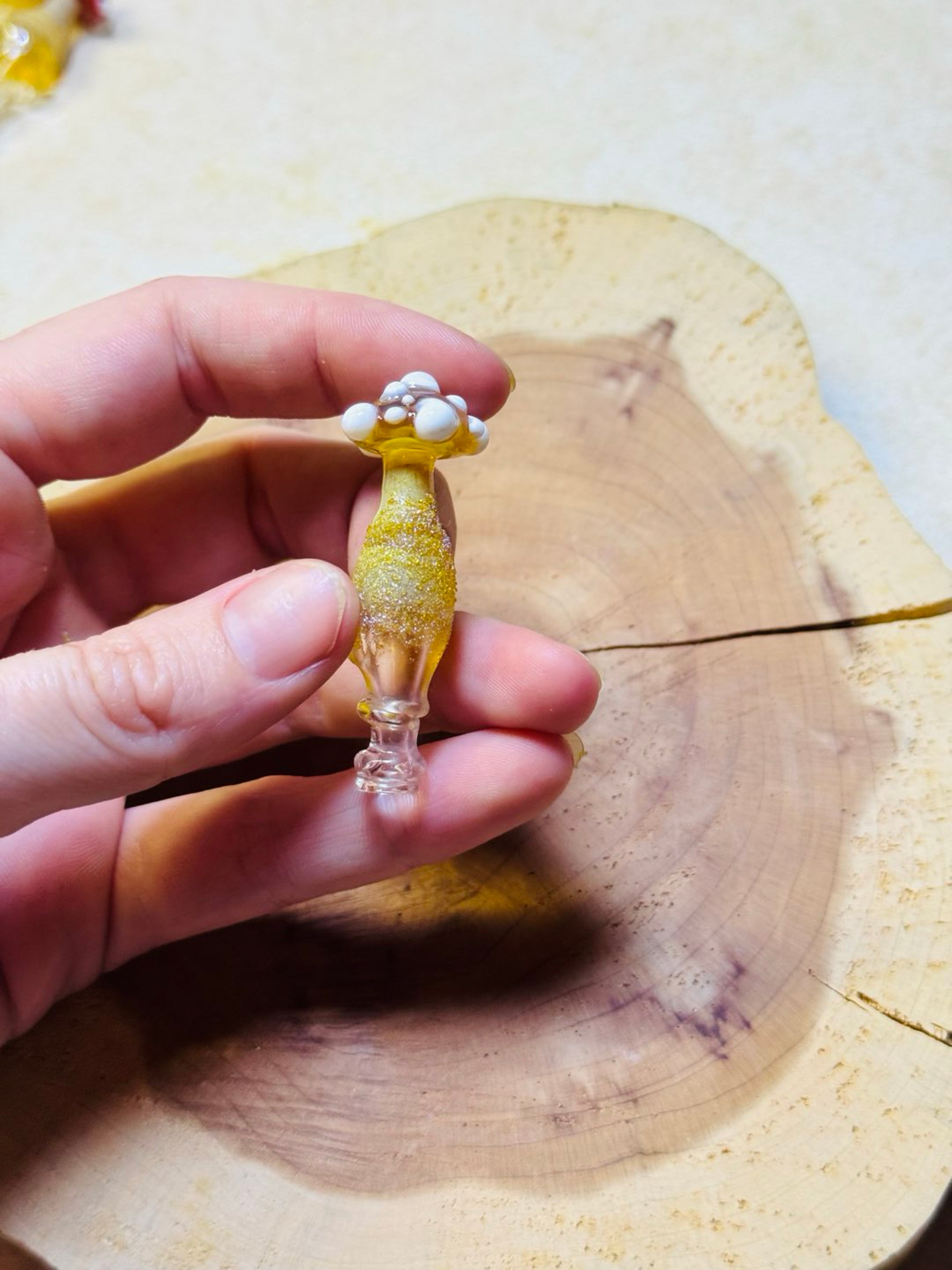 Preview pic of Yellow mushroom - joystick 3D, new peak, proxy