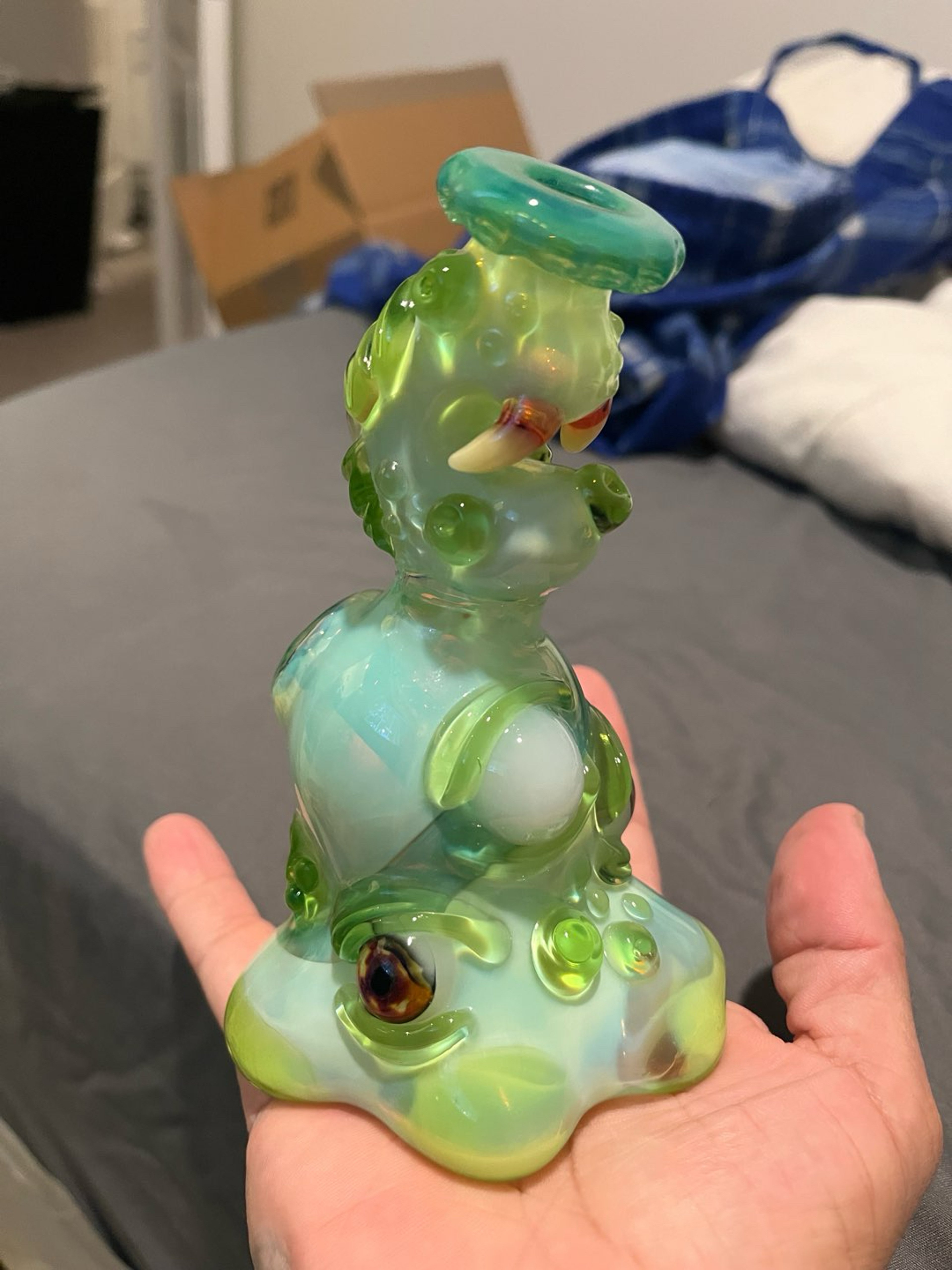 Preview pic of Piratt glass