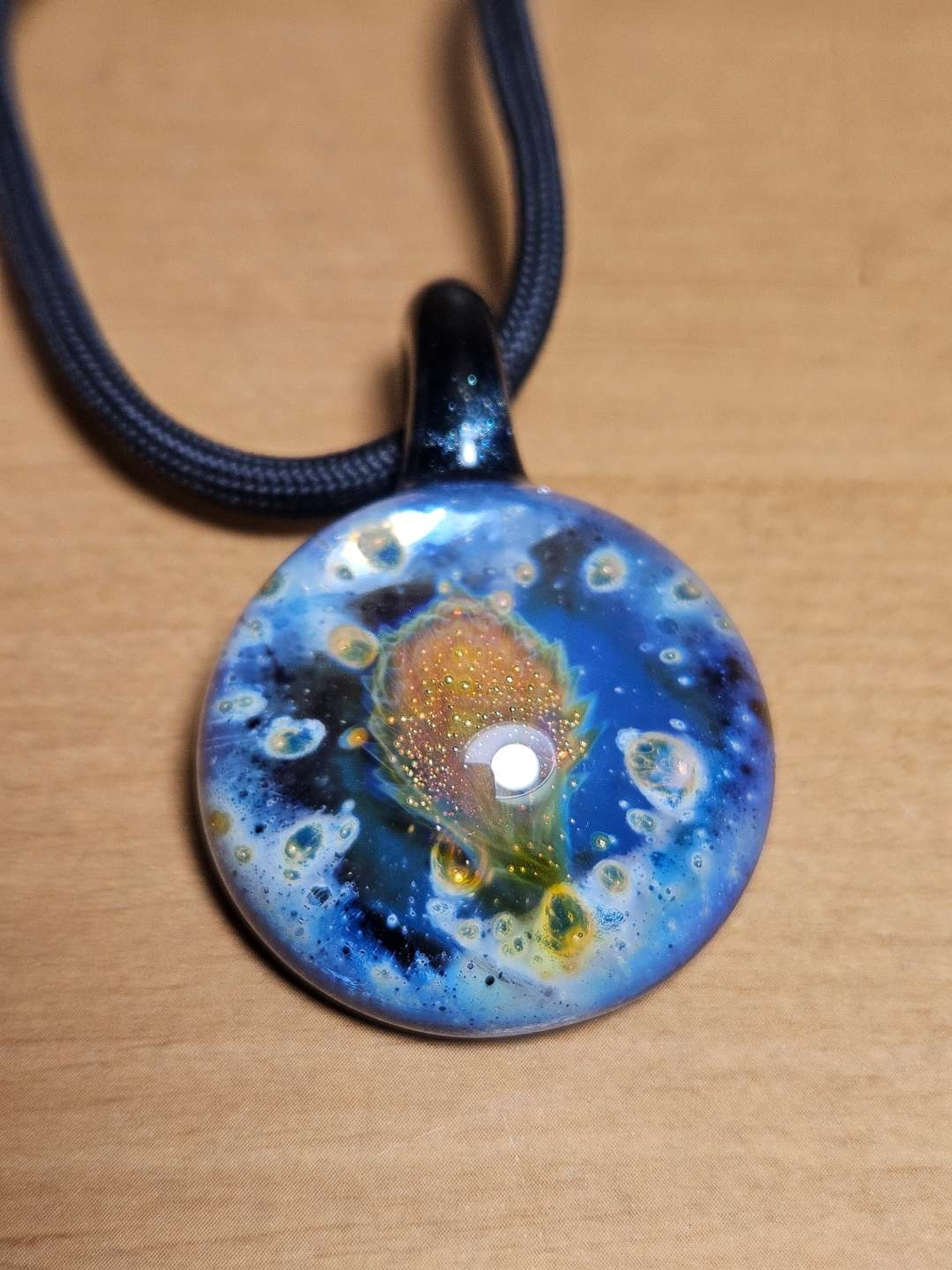 Preview pic of Kberg Pendant