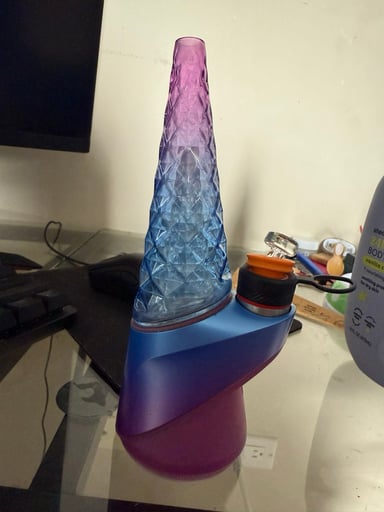 Preview pic of Puffco Peak pro indiglo