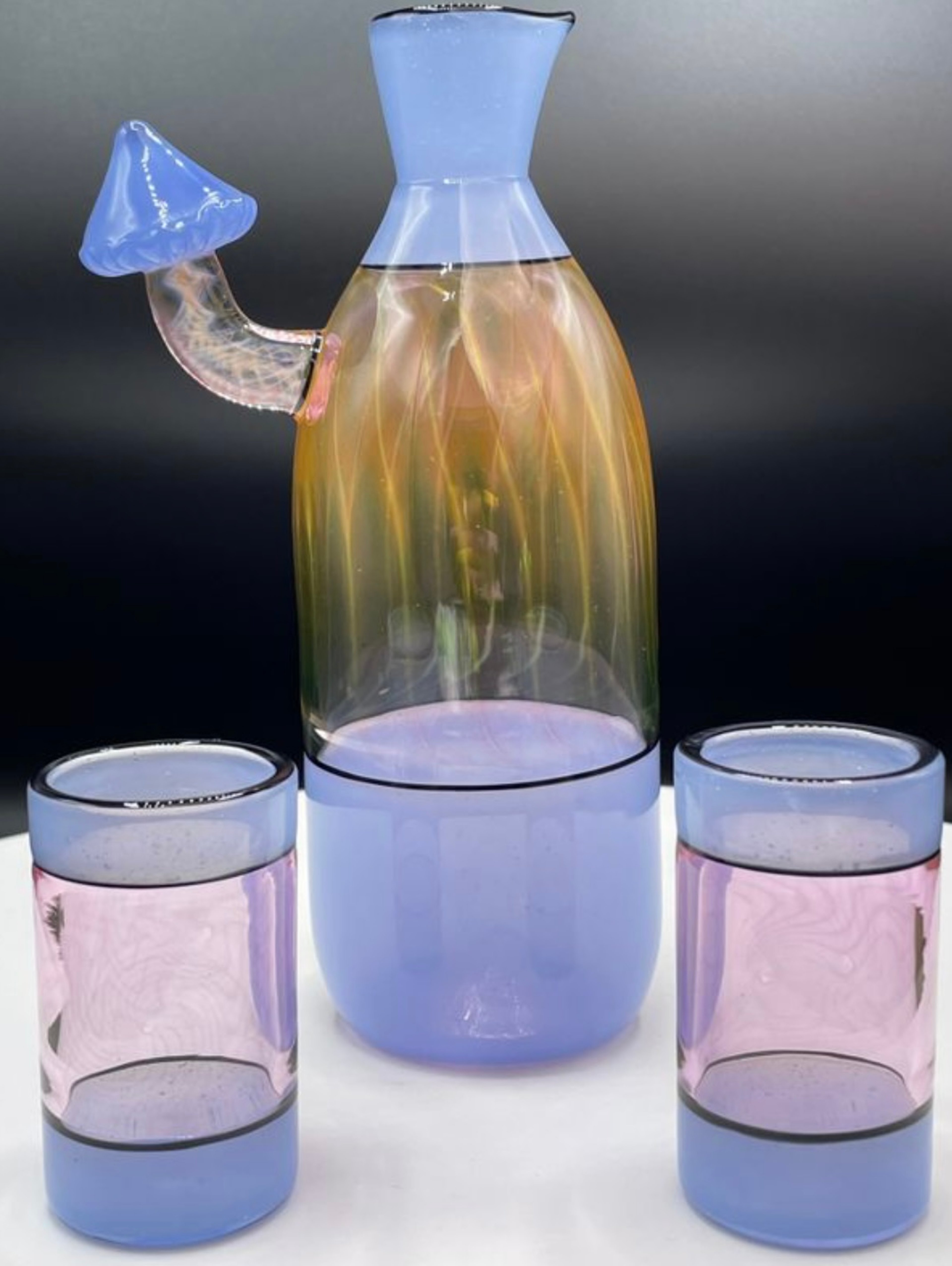 Preview pic of Tugs x Stayl Sake Set