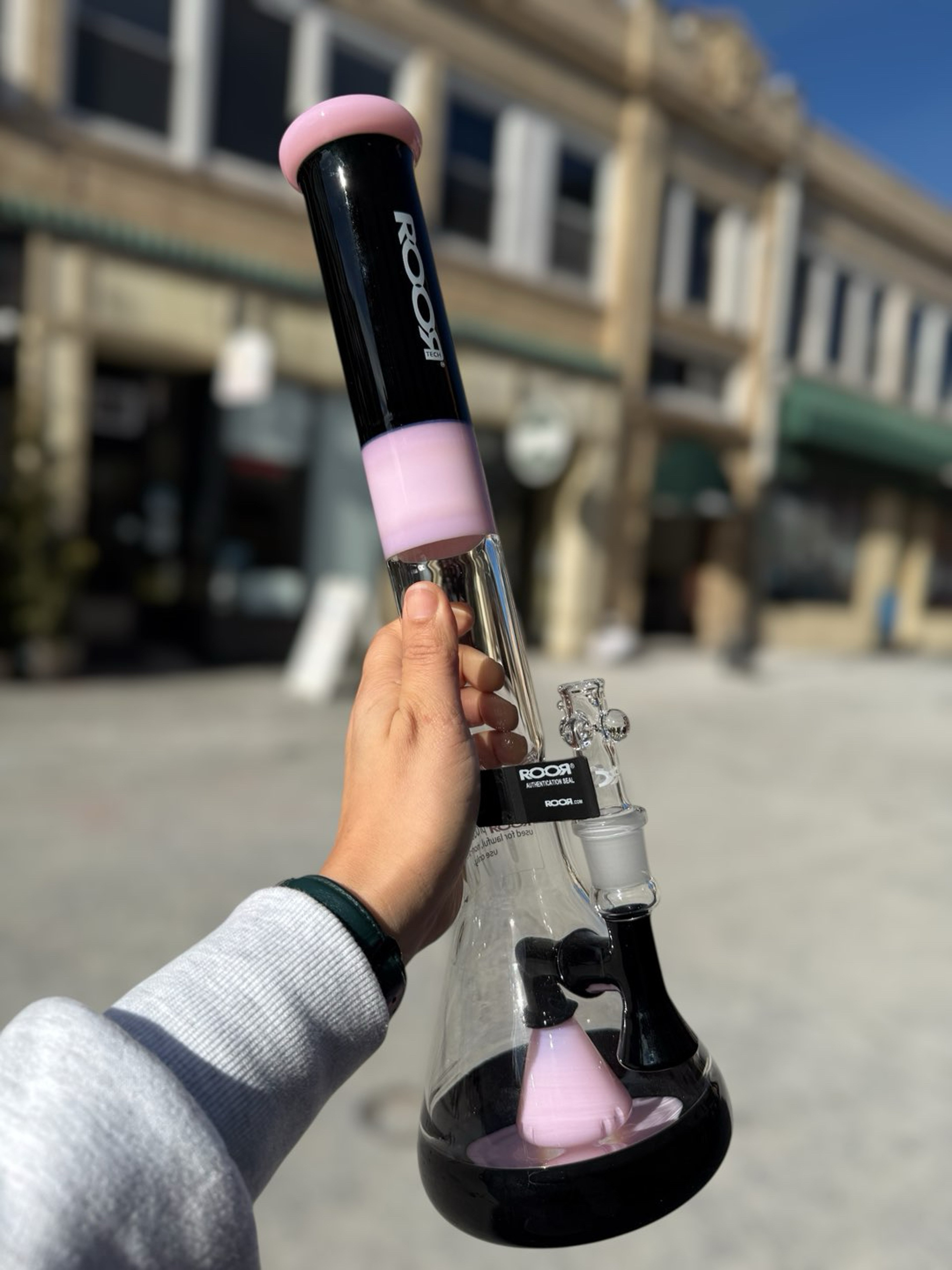 Preview pic of ROOR TECH - Fixed Stemless Beaker Tube w/ 18mm 3-Hole Slide - Black/ Milk Pink