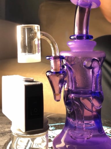 Preview pic of DabberJaws - CFL piece w matching OTP spinner cap