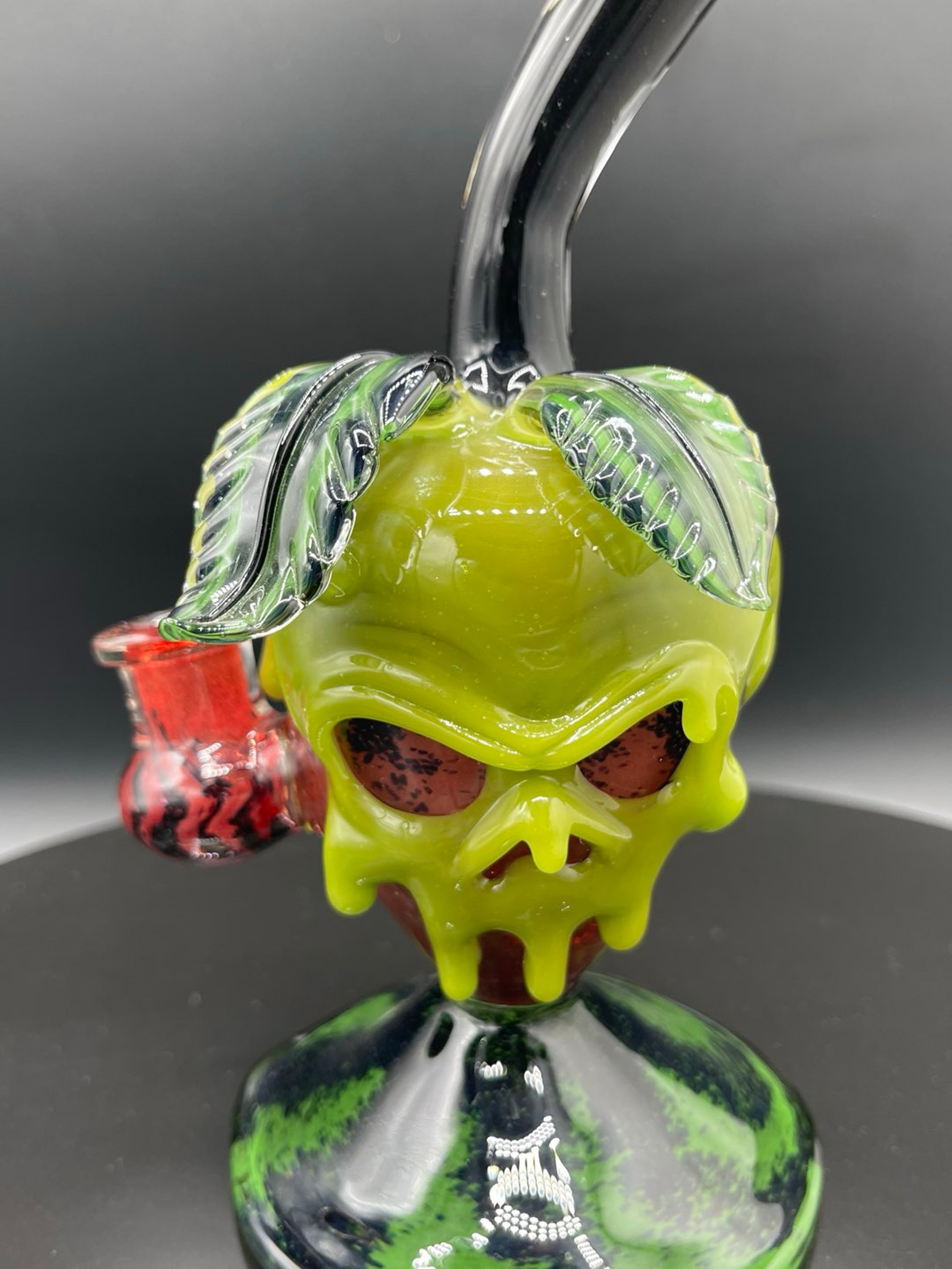 Preview pic of Grime Poison Apple