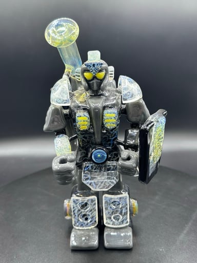 Preview pic of Master Geppeto X Congruent Creations Gundam Recycler