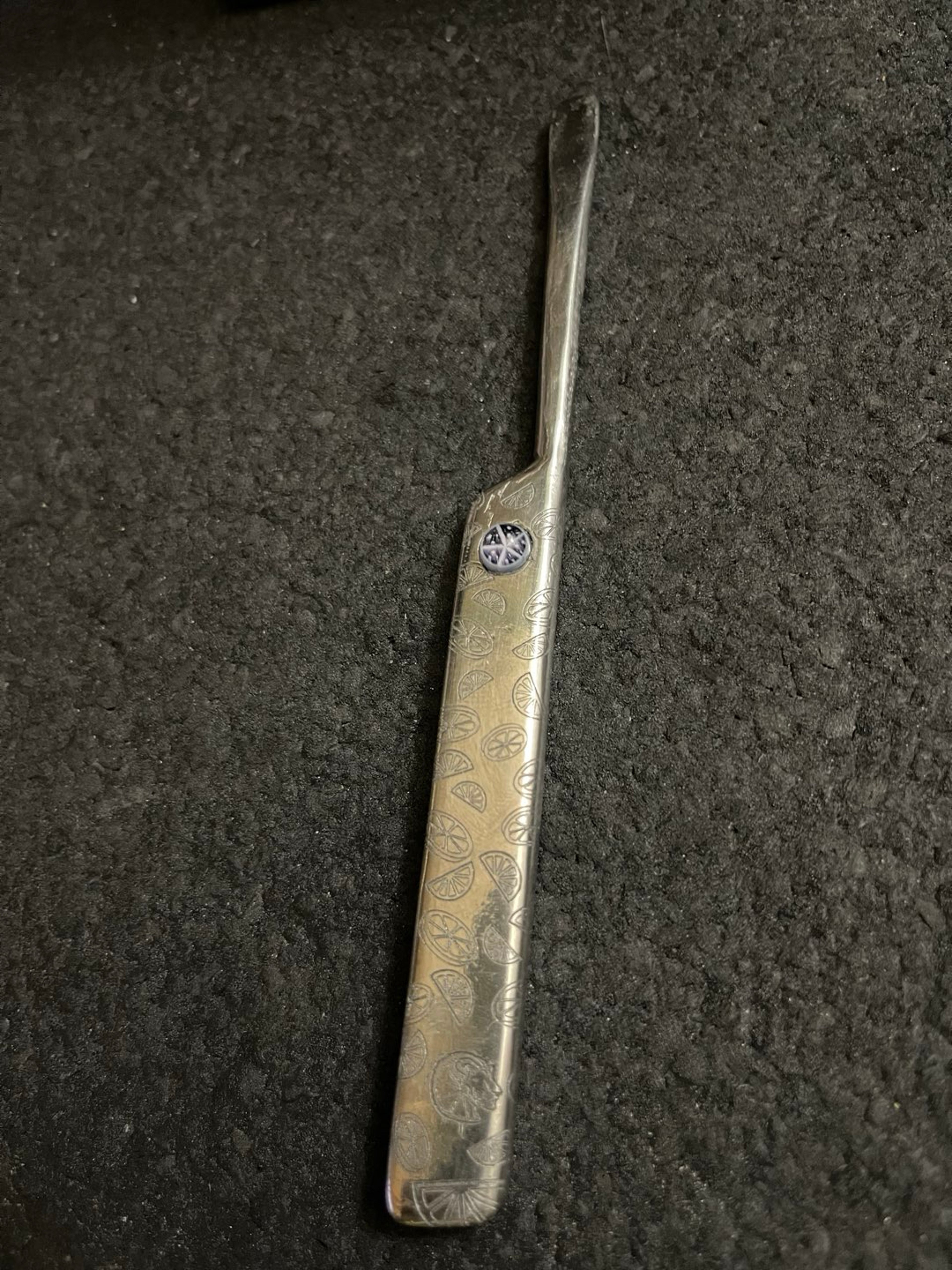 Preview pic of N8 x Lyons embossed tool