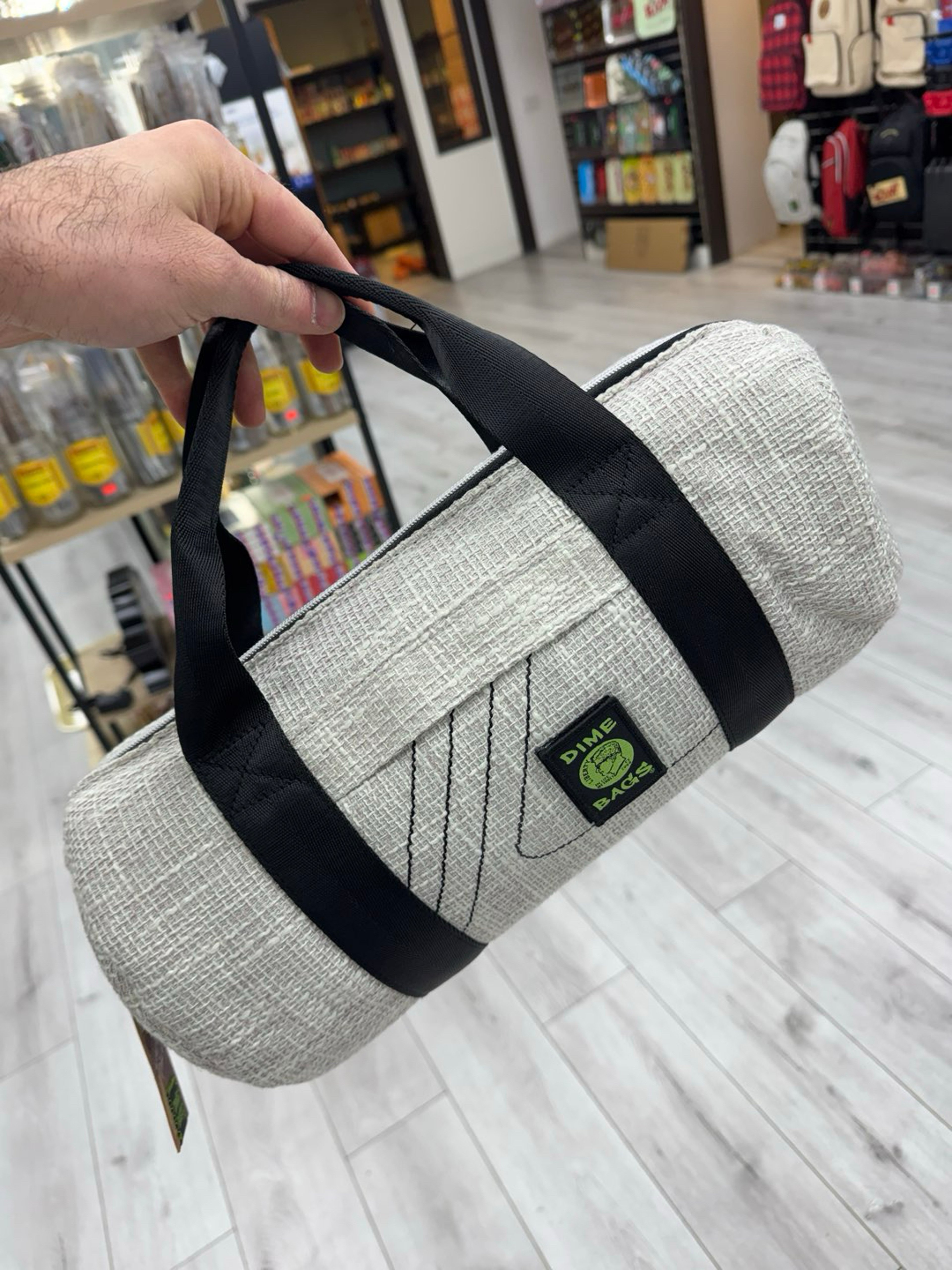 Dime bag duffle tube 15” silver image 0