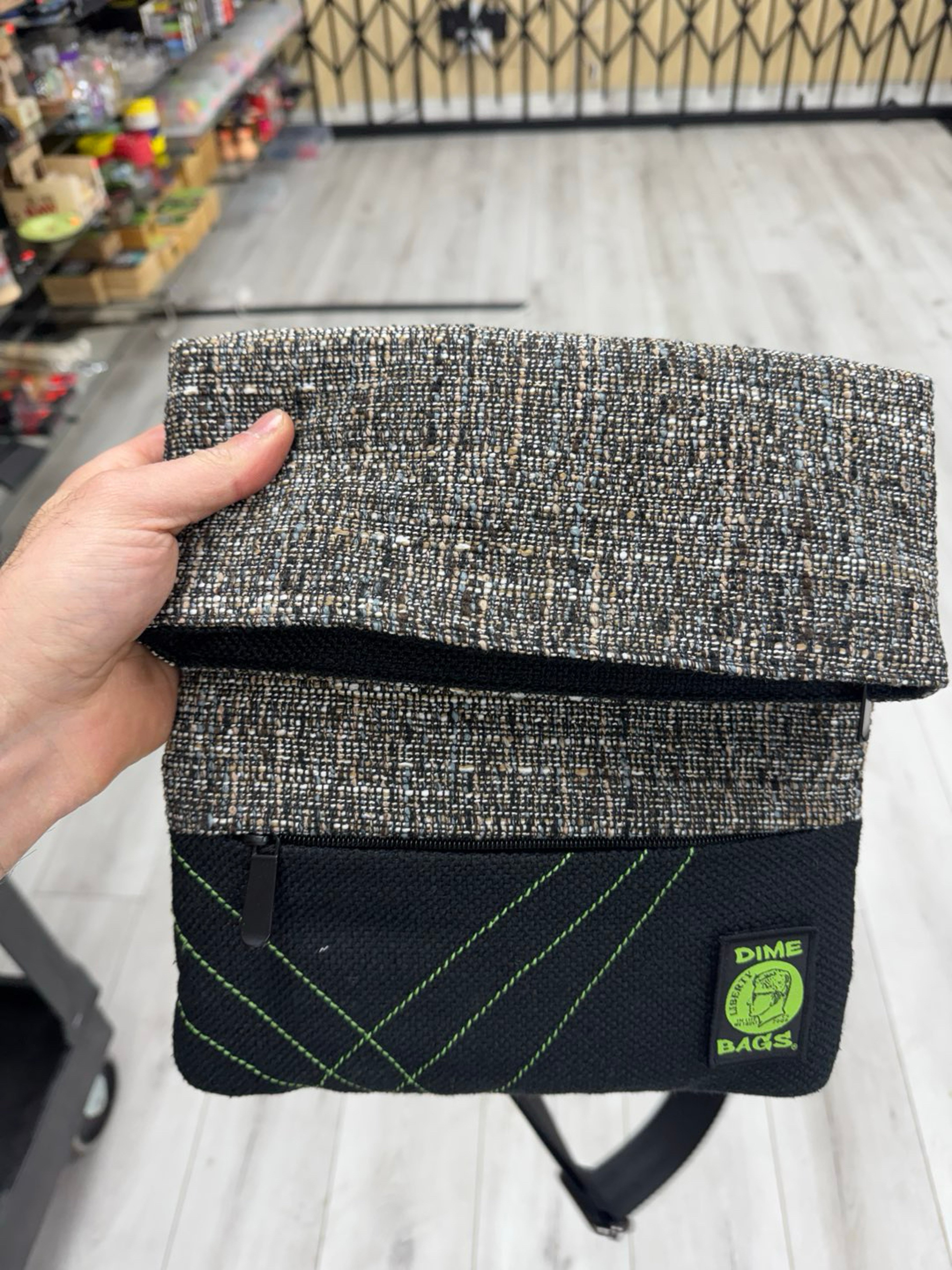 Dime bag multi purpose large concrete image 0