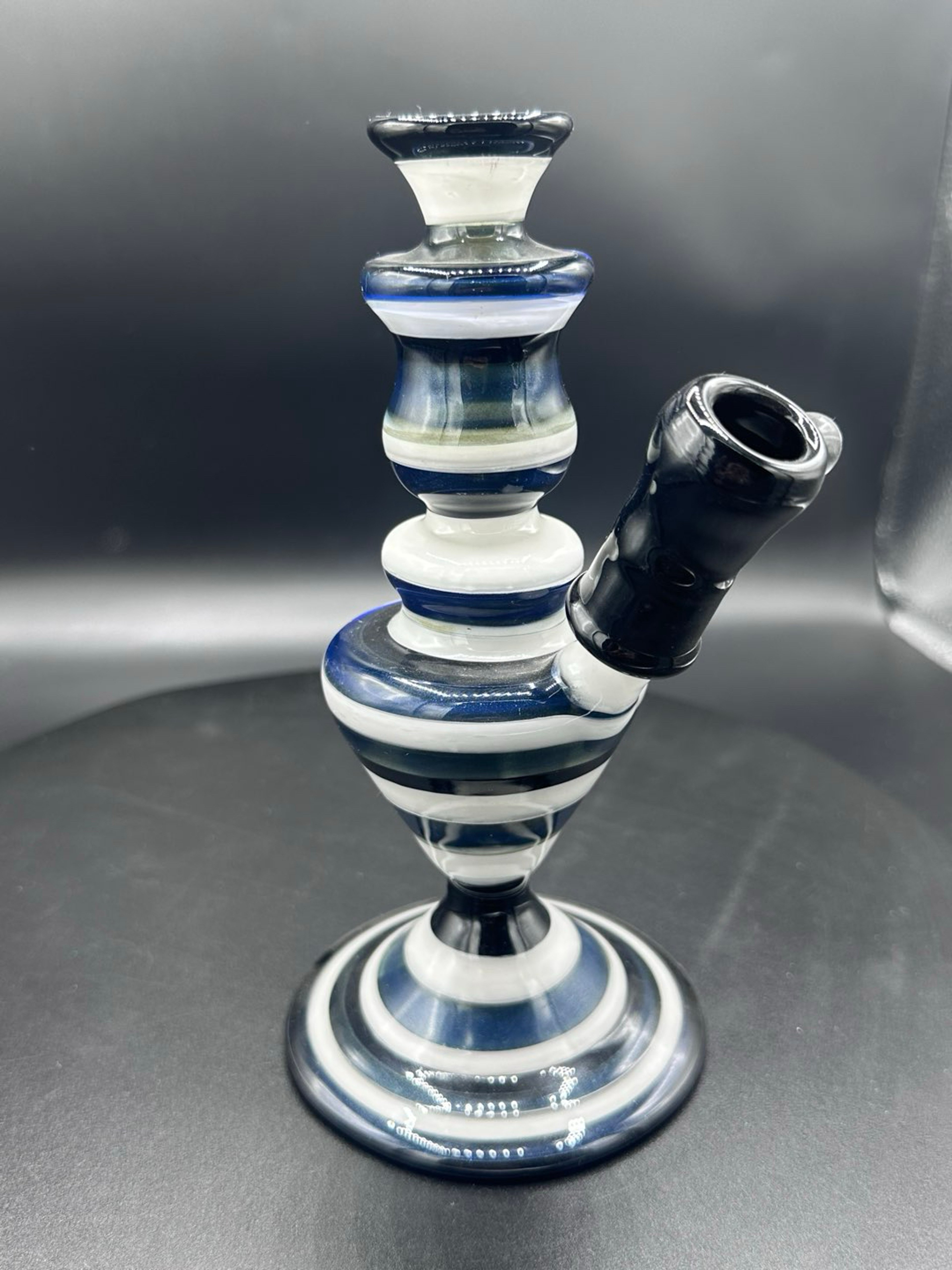 Preview pic of Empty 1 Vase