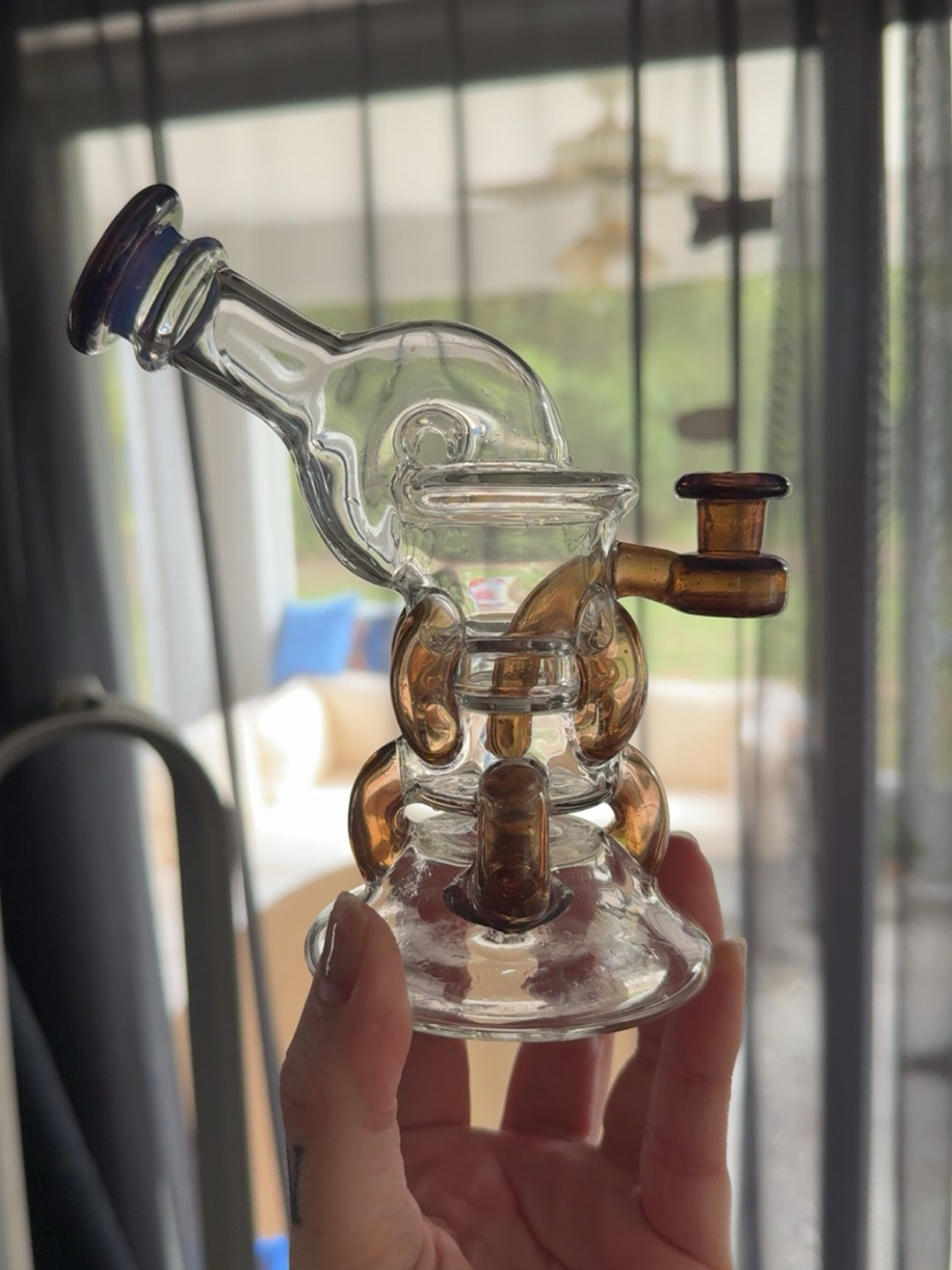 Preview pic of Ubik glass