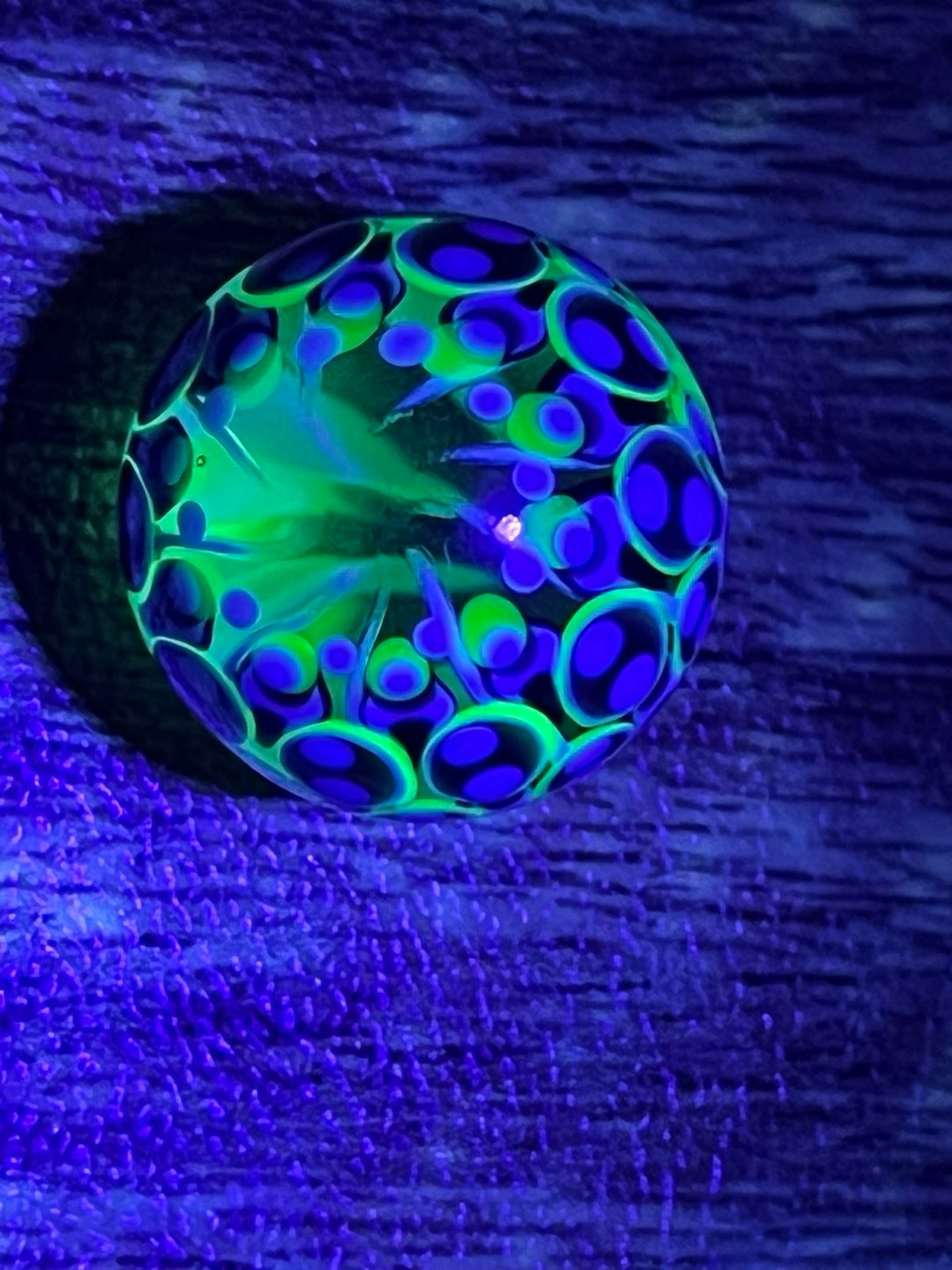 Preview pic of UV Dotstack marble