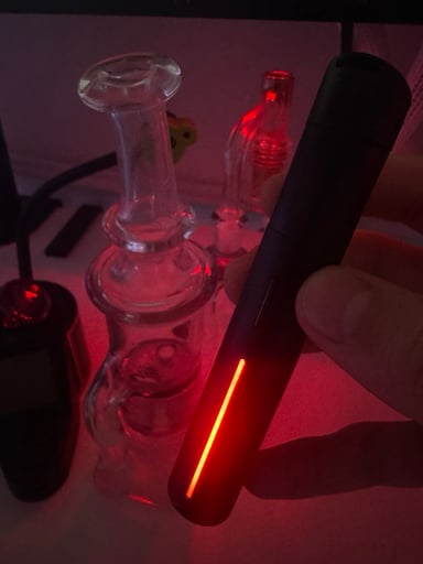 Preview pic of Puffco Pivot - Black