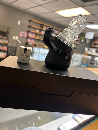 Preview pic of Puffco Peak w/ Spider/Kyle 3 hole mini mash up