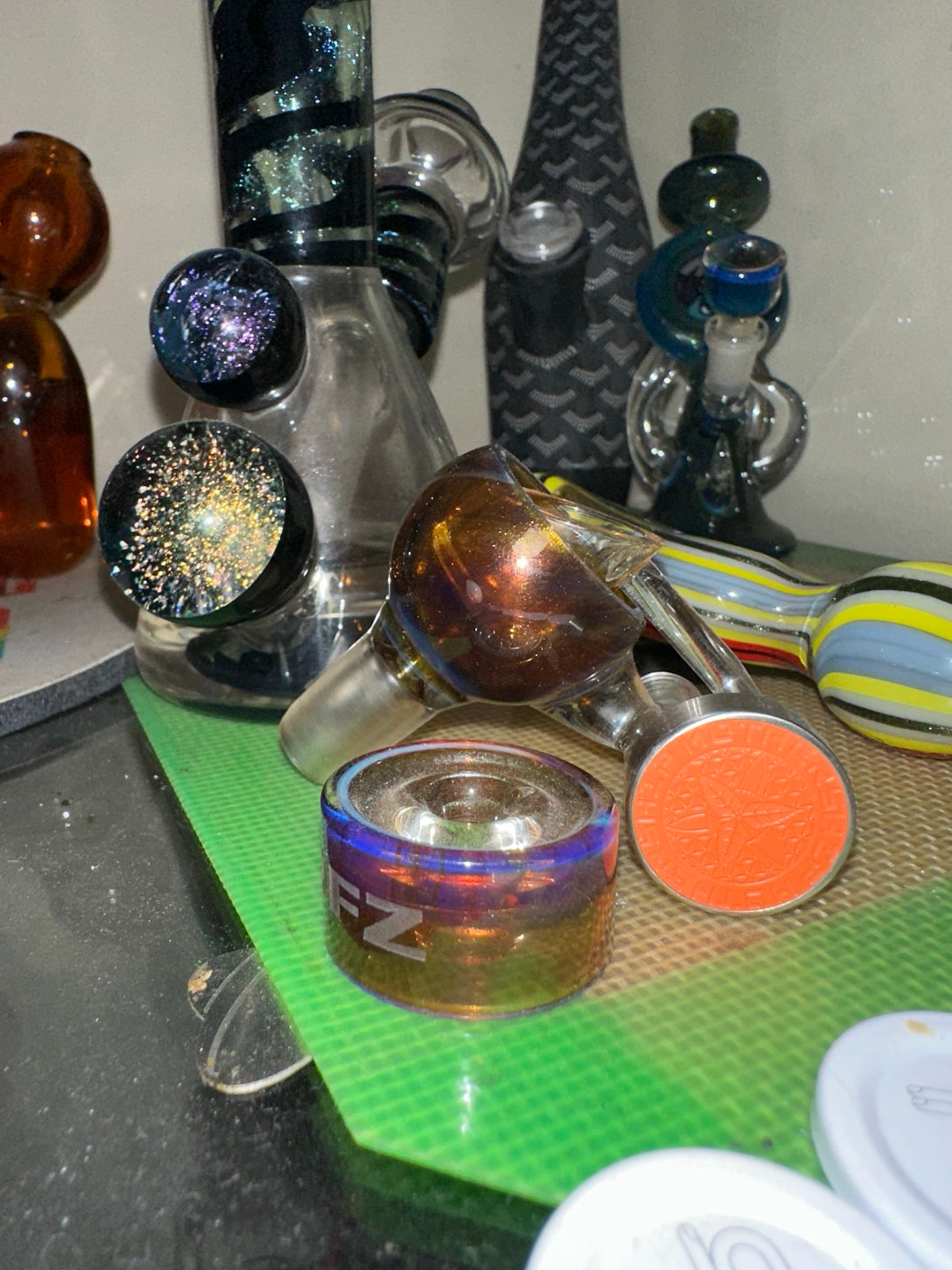 Preview pic of Amber Purple MS bucket w swing