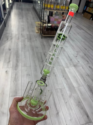Preview pic of Ic glass 2 in 1 water pipe and nectar collector 6 percs green