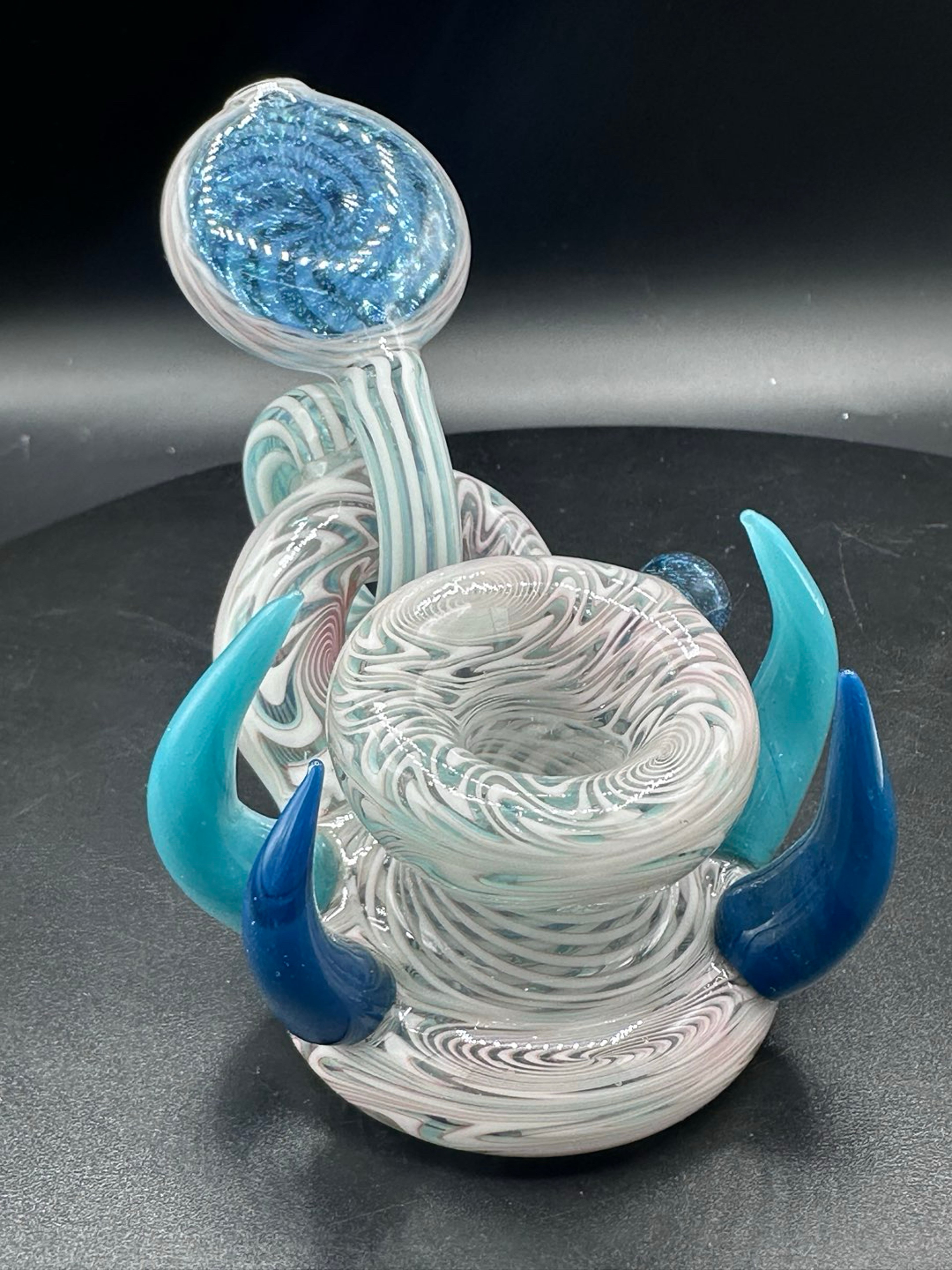 Preview pic of White Wig Wag Squatlock