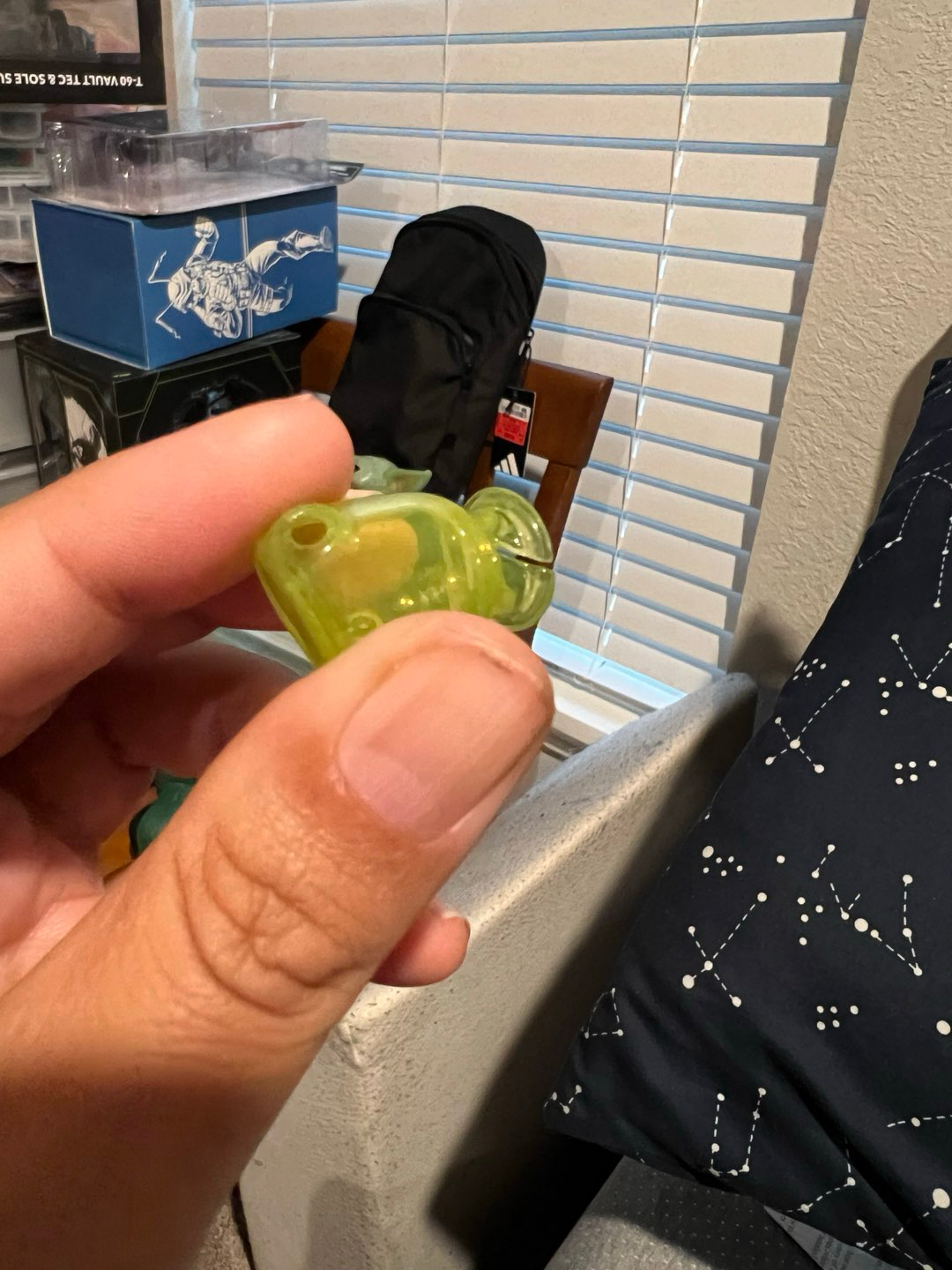 Dop glass spinner pivot top image 0