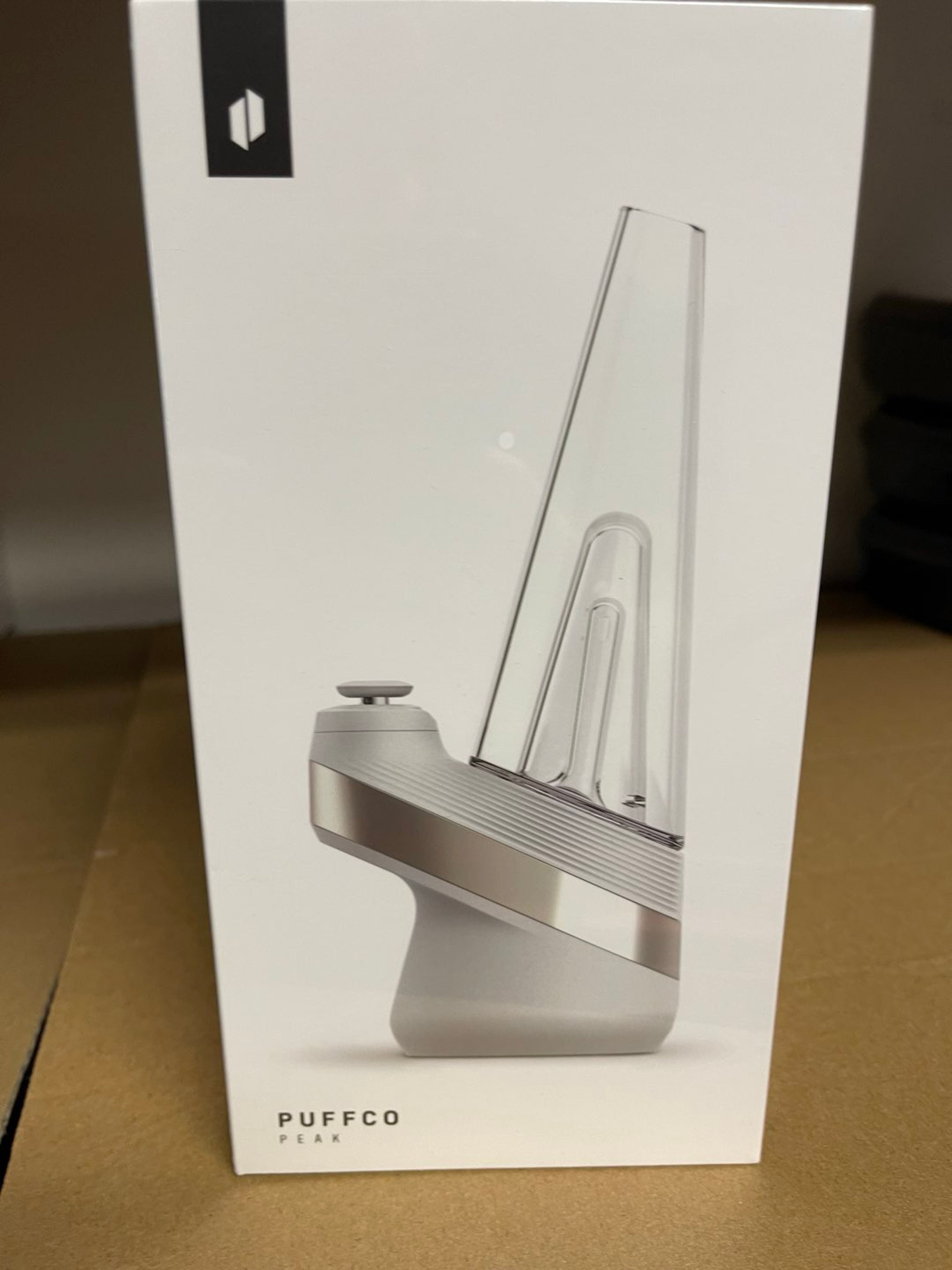 Preview pic of Puffco Peak V2 (new & sealed)