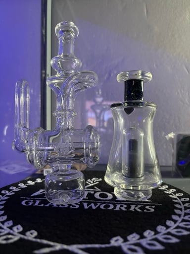 Preview pic of Carta water tops