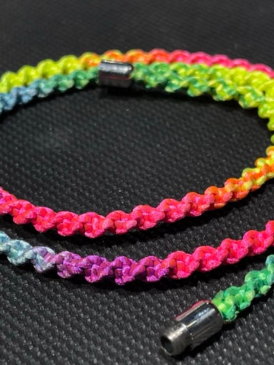 Preview pic of Timmy2Strings Pendant Lace