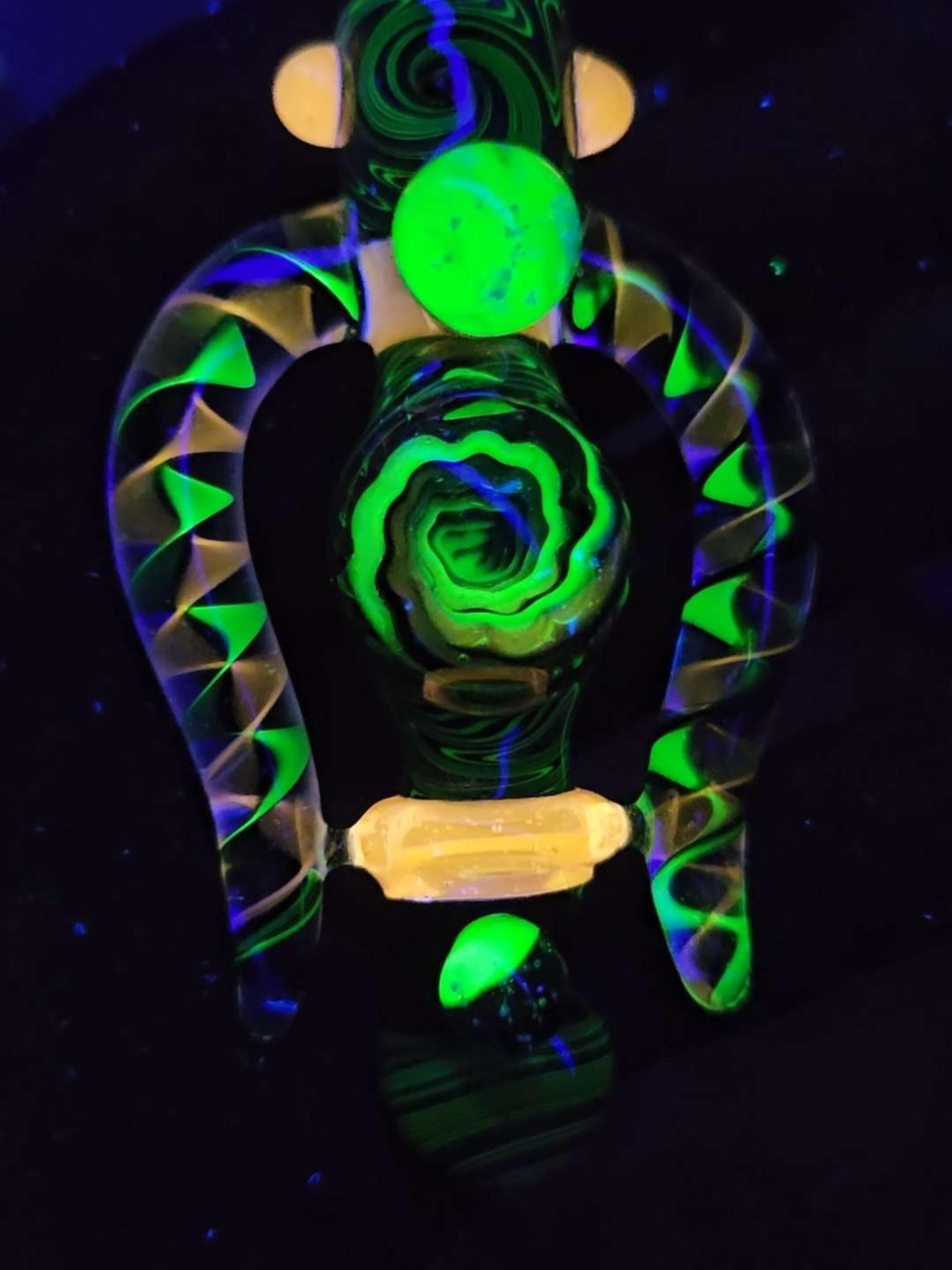 Preview pic of UV CHILLUMN