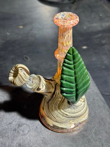 Preview pic of bong chad g x lot kingz