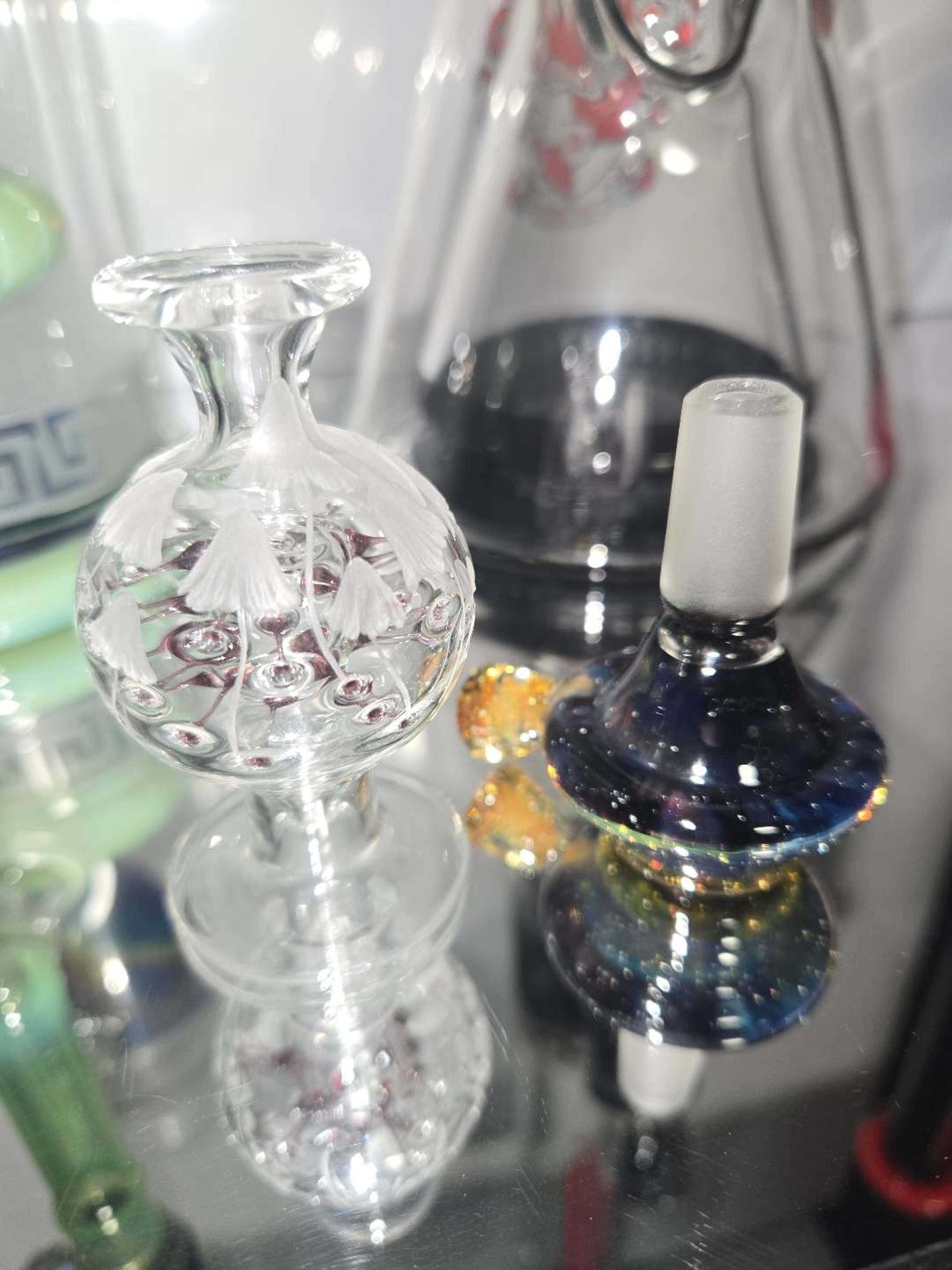 Bubble cap and slide image 0