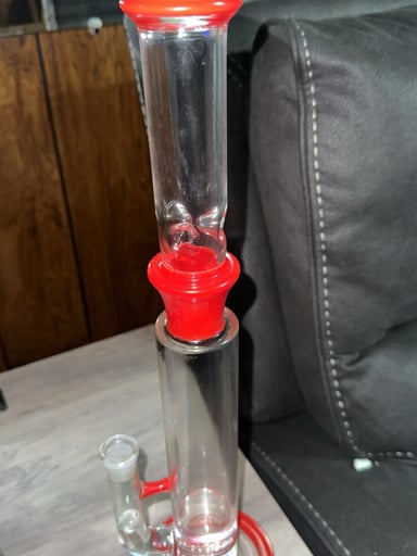 Preview pic of Red straigt tube