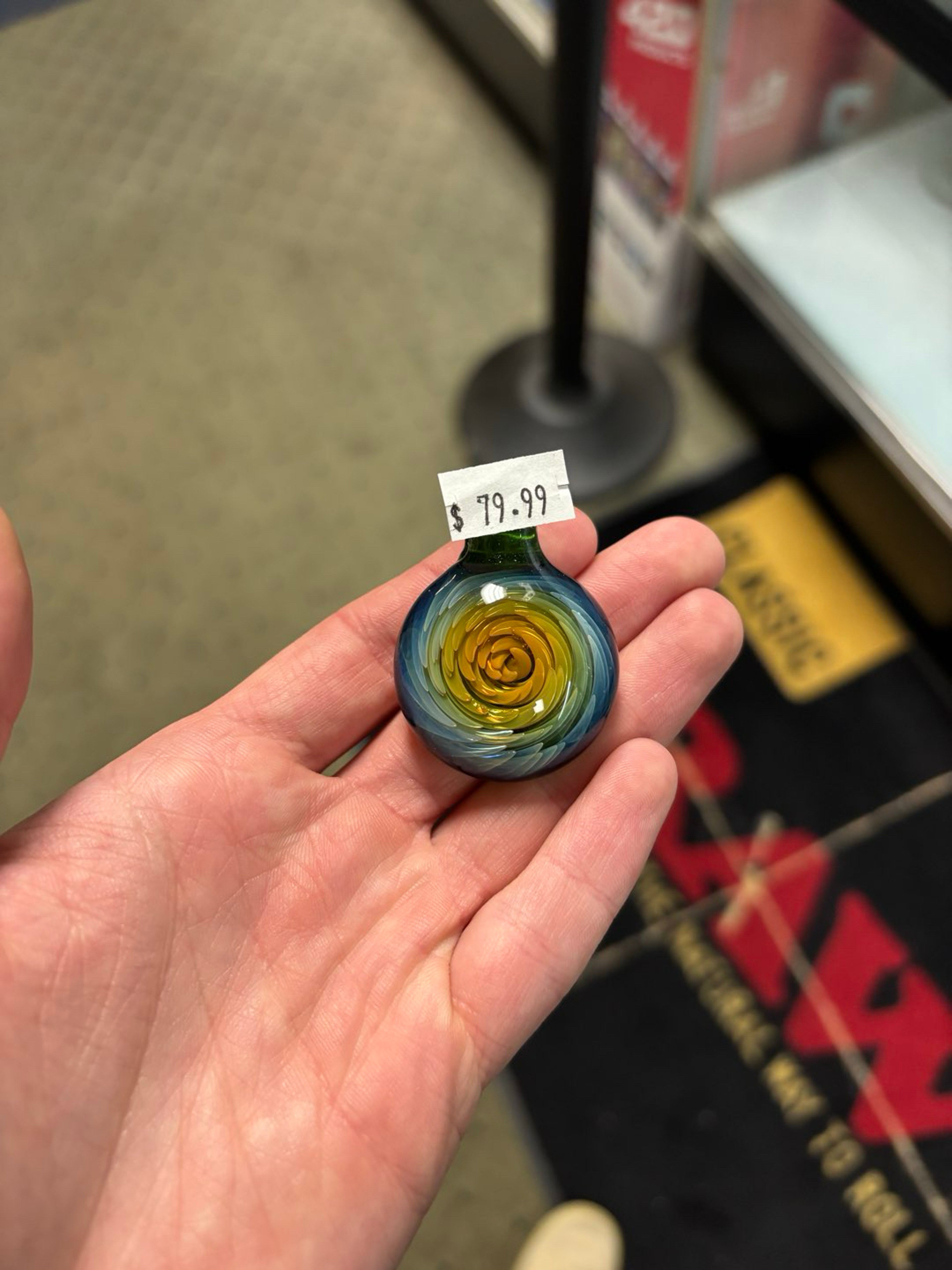 Preview pic of Kyle white fume pendant