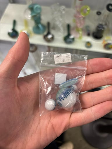 Preview pic of Kyle White Wig Wag Slurper Set