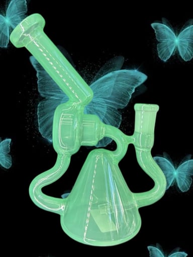 Preview pic of Solid Seafoam Green 🩵 Recycler Bong - Pyramid Base & Donut Shaped Chamber Design