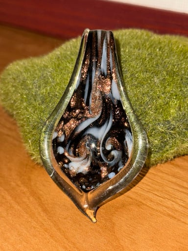 Preview pic of Drip Pendant